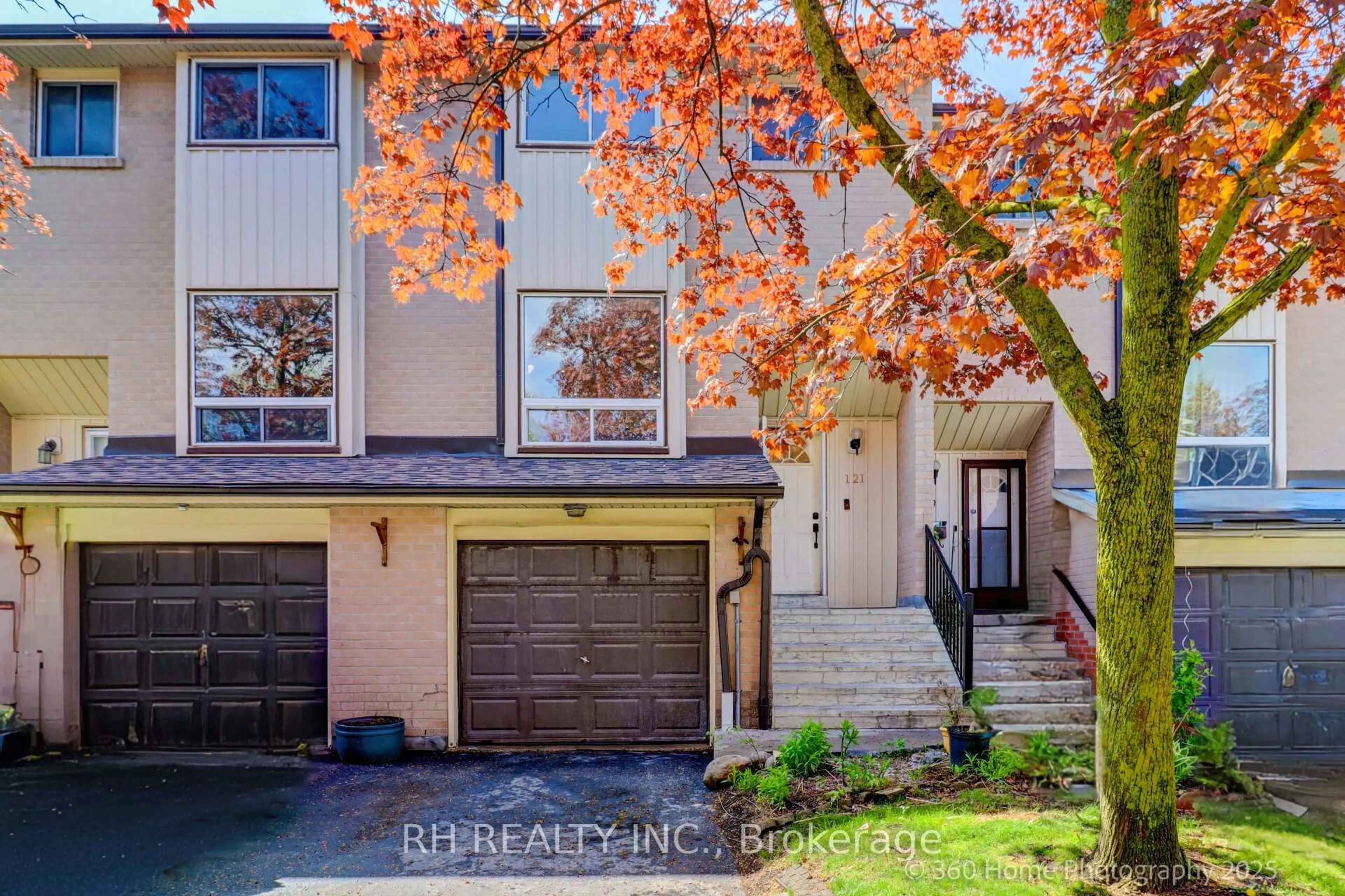 Unknown for 25 Collinsgrove Rd #121, Toronto Ontario M1E 3S3