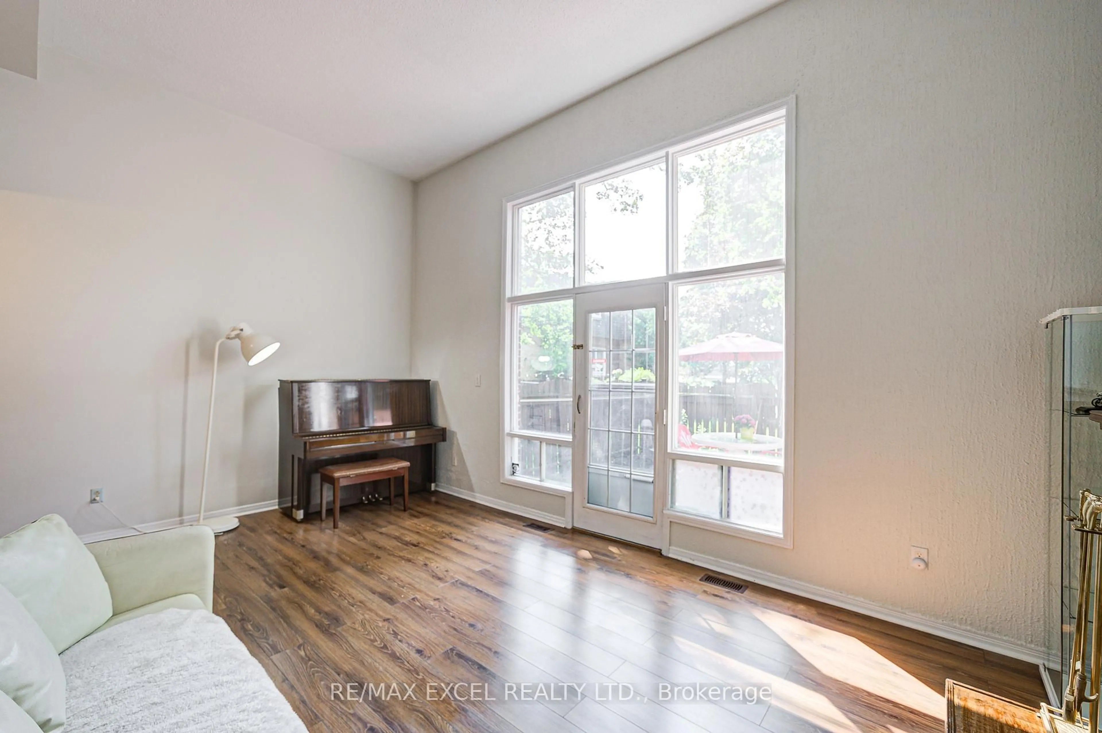 A pic of a room for 20 Crockamhill Dr #1, Toronto Ontario M1S 3H1