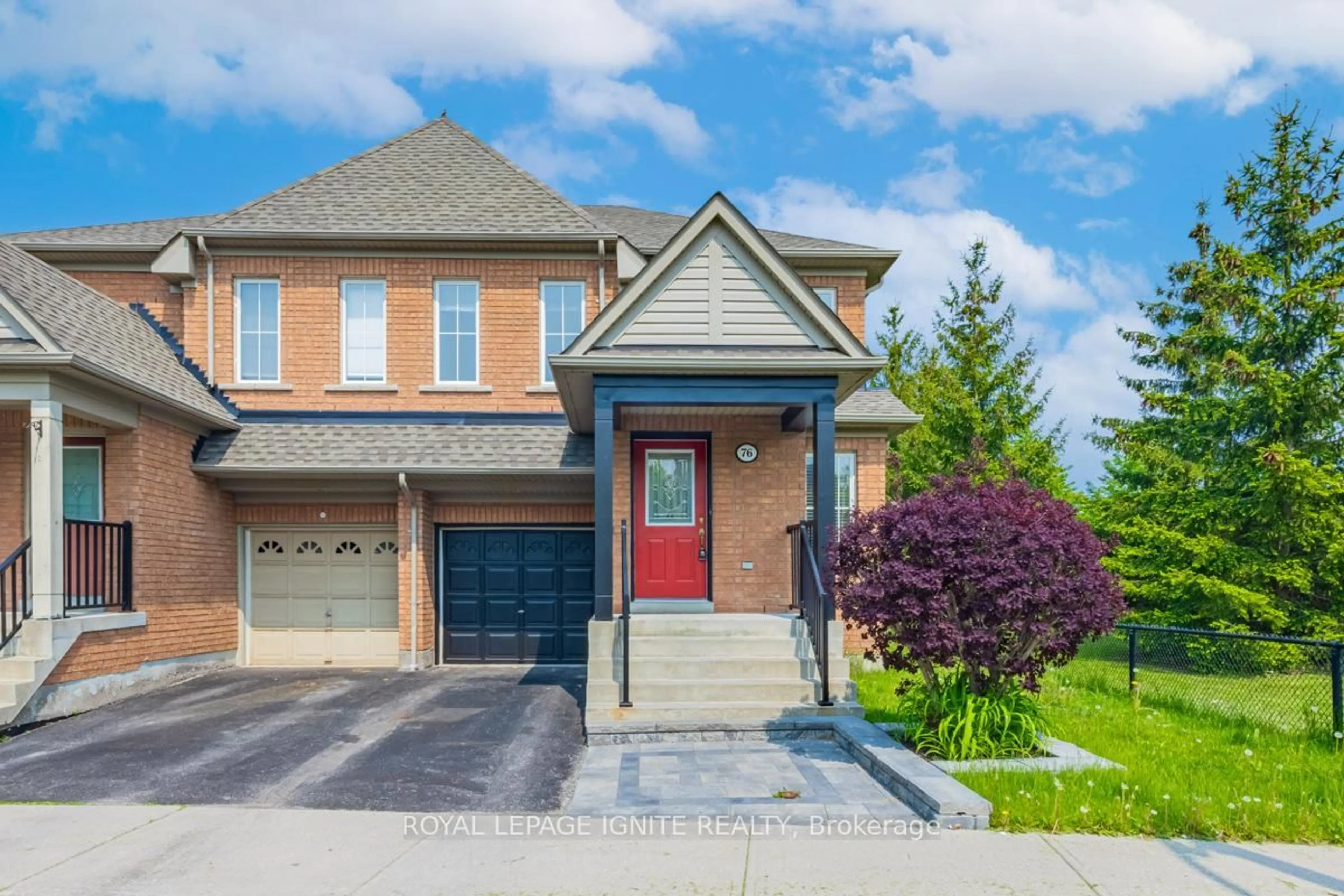 Home with brick exterior material, street for 76 Tansley Cres, Ajax Ontario L1Z 1Y6