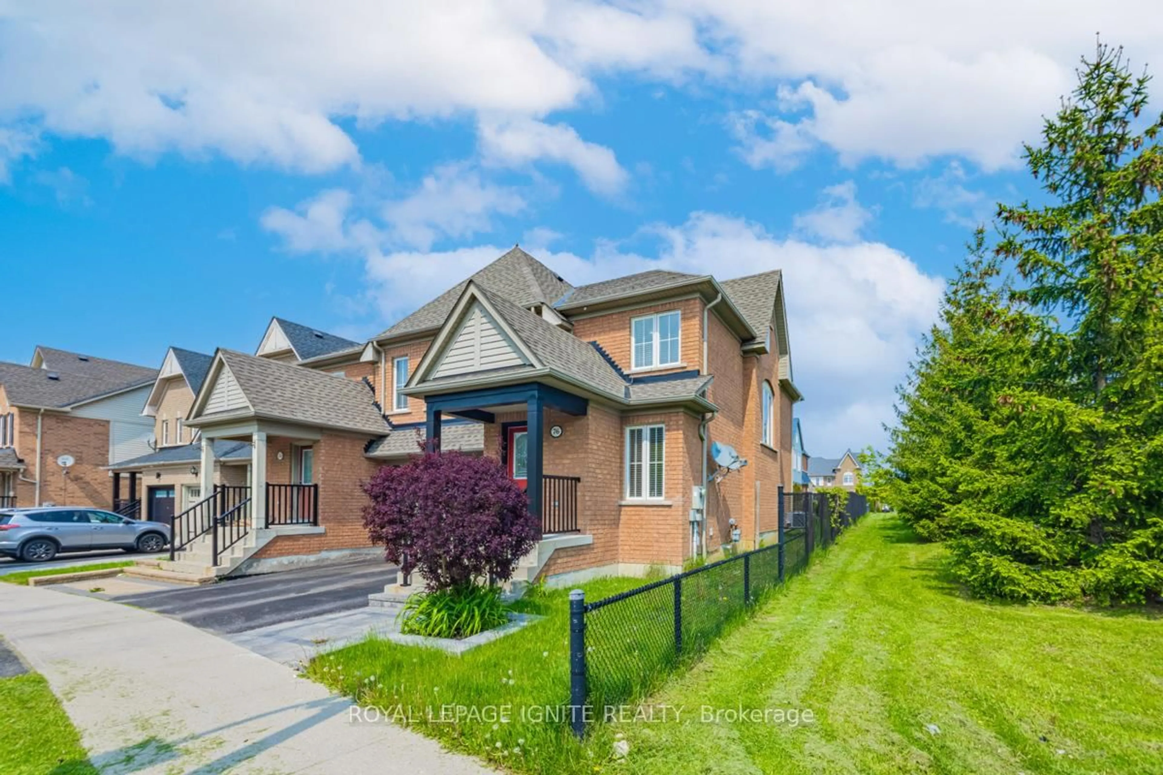Home with brick exterior material, street for 76 Tansley Cres, Ajax Ontario L1Z 1Y6