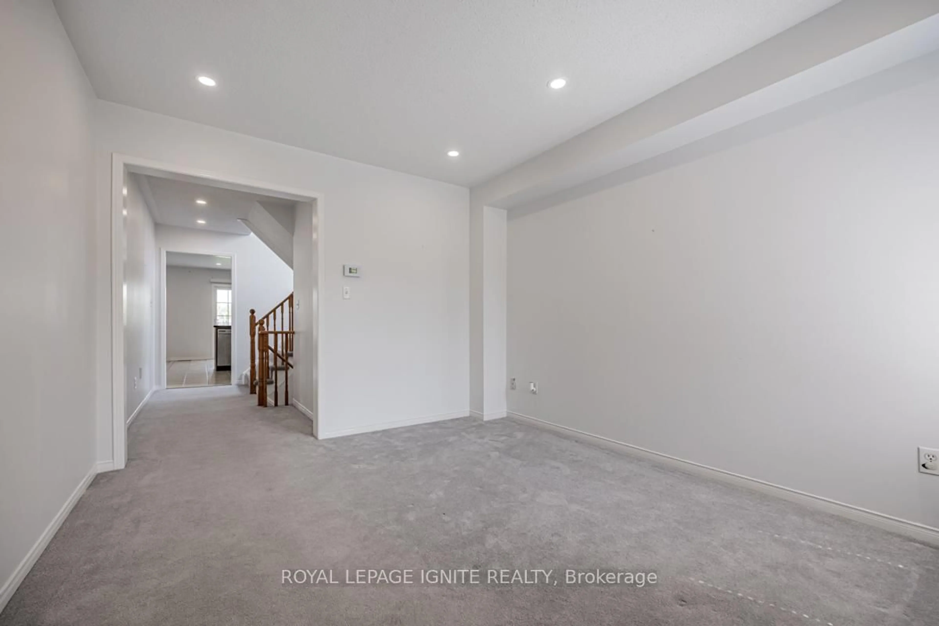 Unknown for 76 Tansley Cres, Ajax Ontario L1Z 1Y6