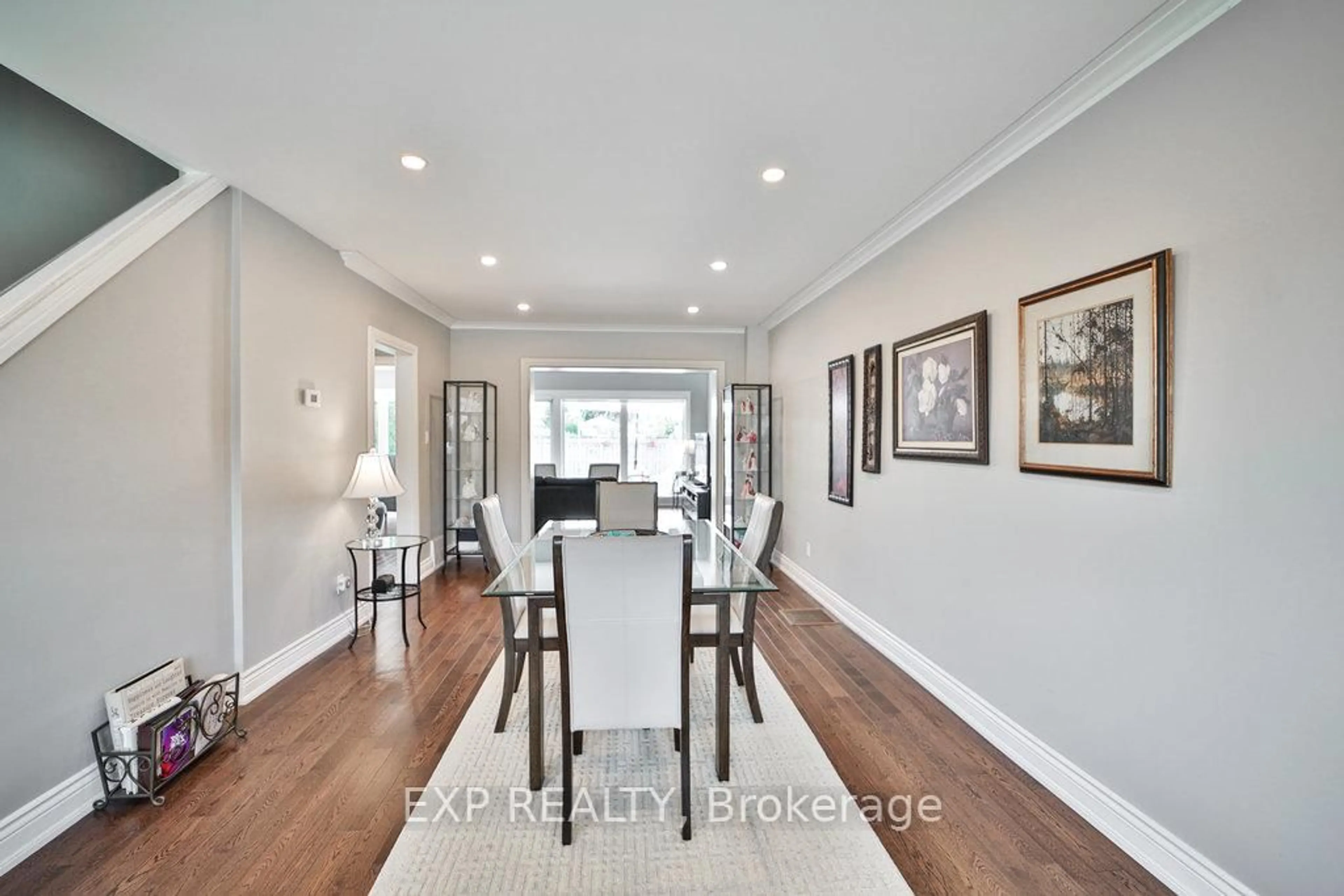 Unknown for 42 Tower Dr, Toronto Ontario M1R 3N9