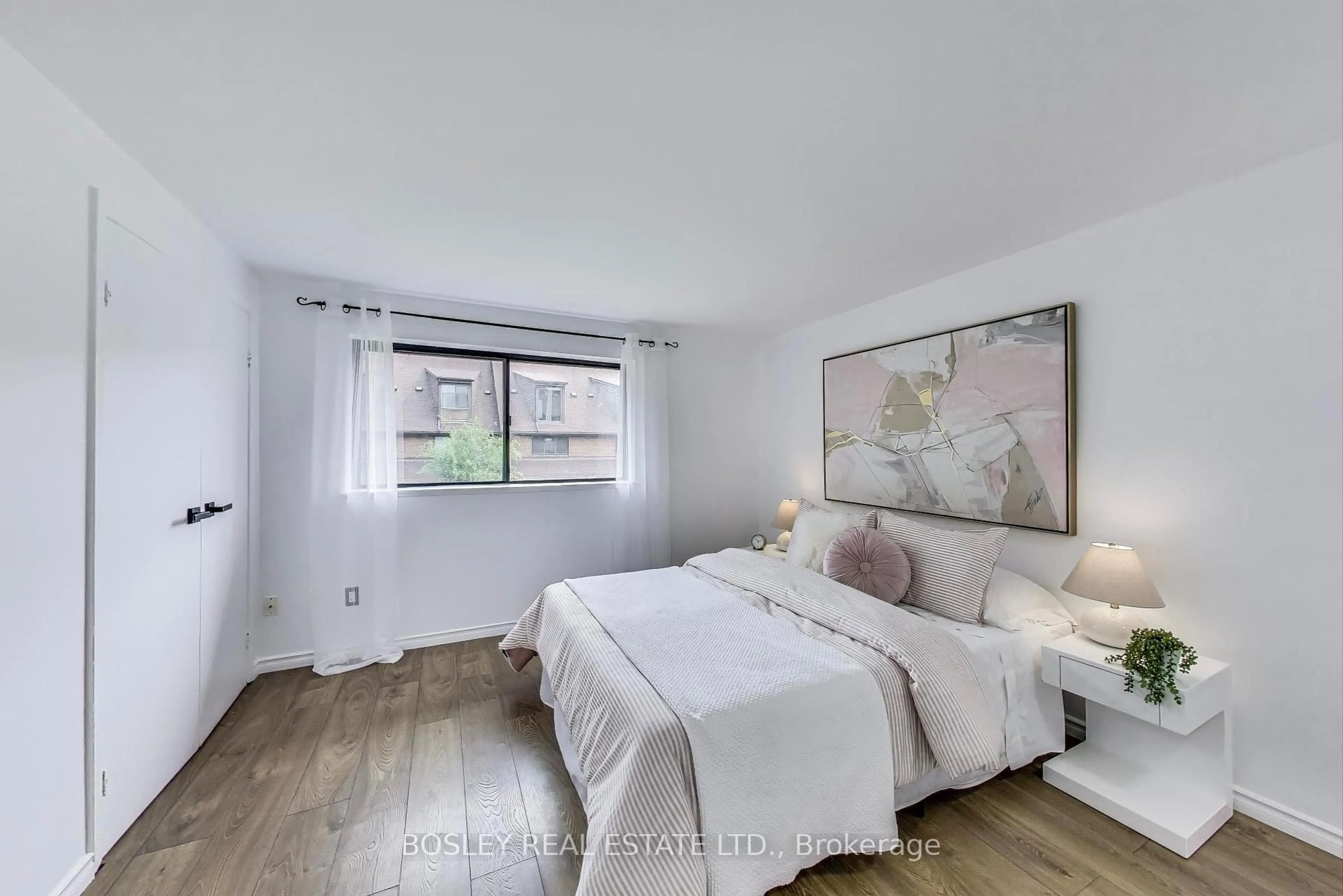 Bedroom with bed, unknown for 26 Livingston Rd #85, Toronto Ontario M1E 4S4