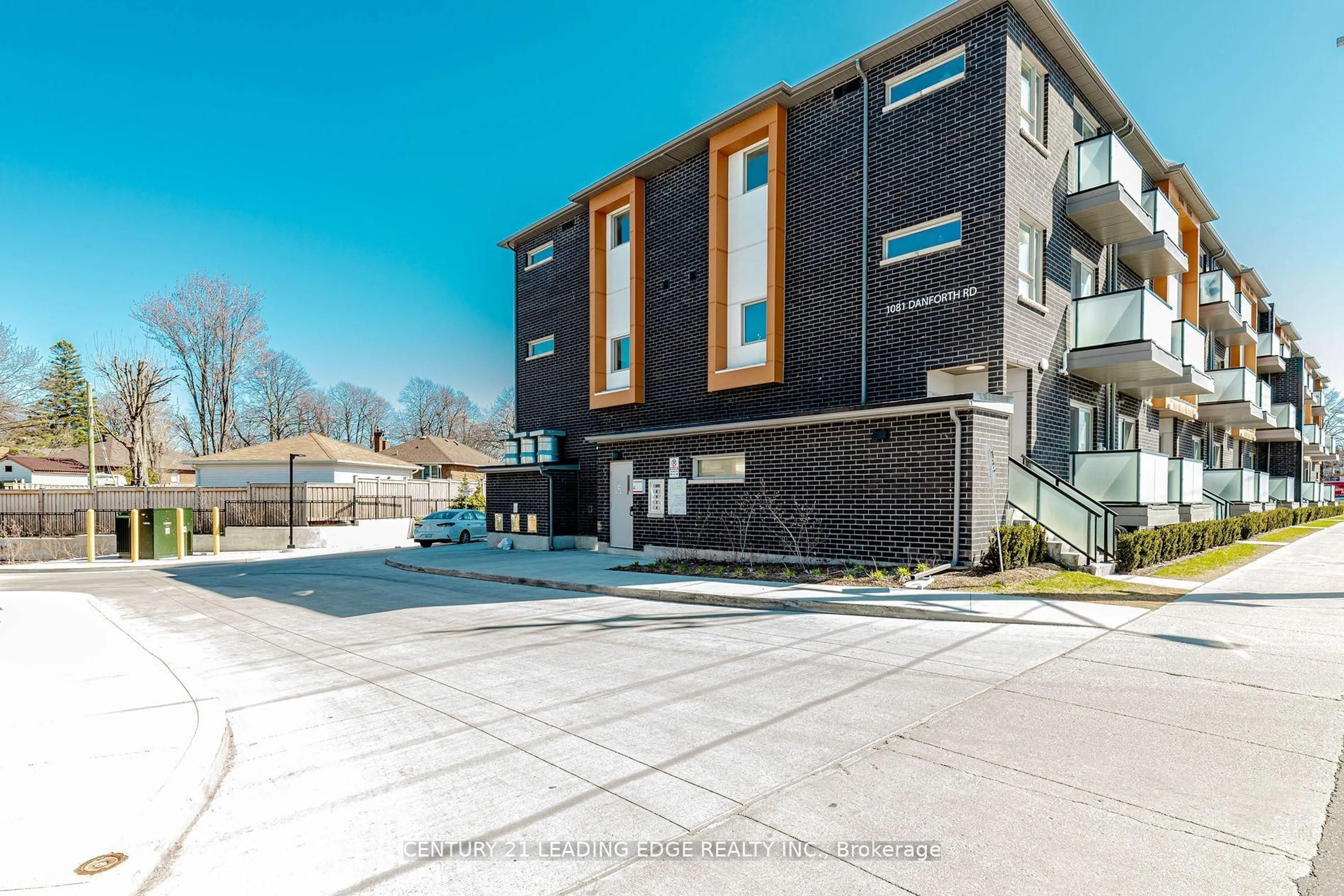 A pic from outside/outdoor area/front of a property/back of a property/a pic from drone, building for 1081 Danforth Rd #140, Toronto Ontario M1J 2C7