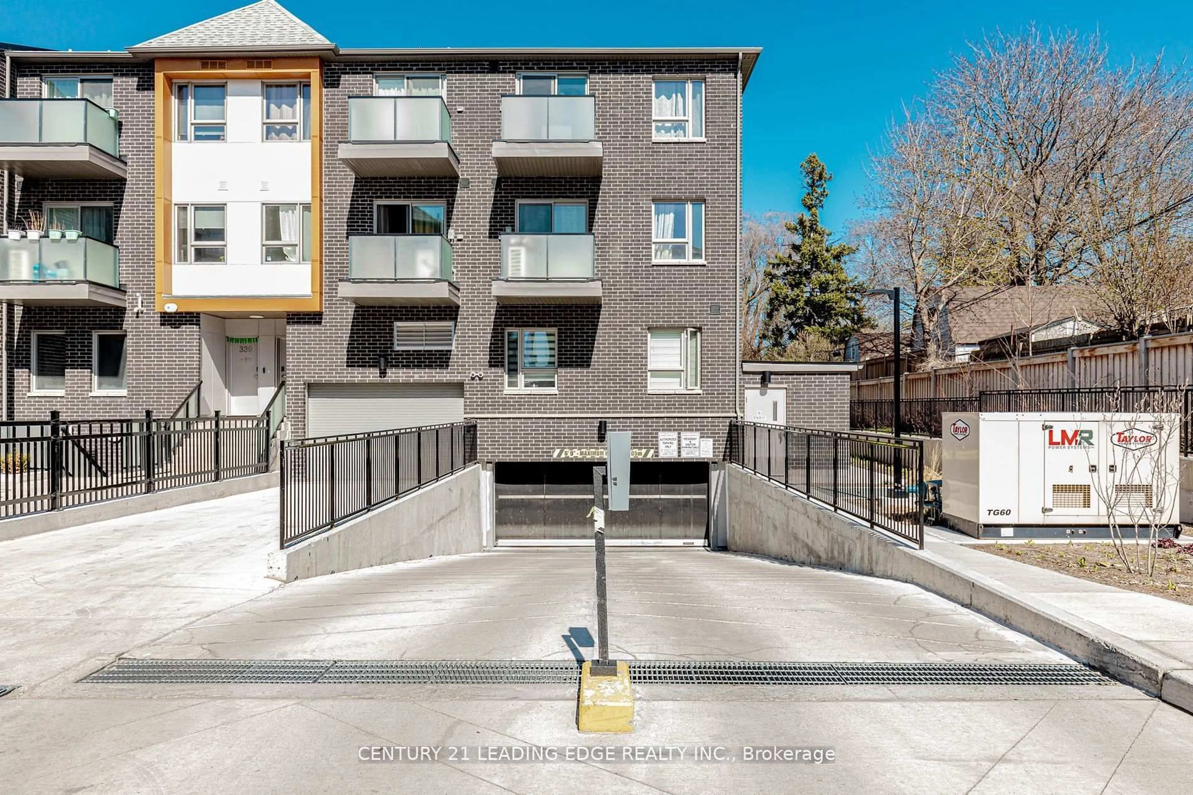 Patio, street for 1081 Danforth Rd #140, Toronto Ontario M1J 2C7