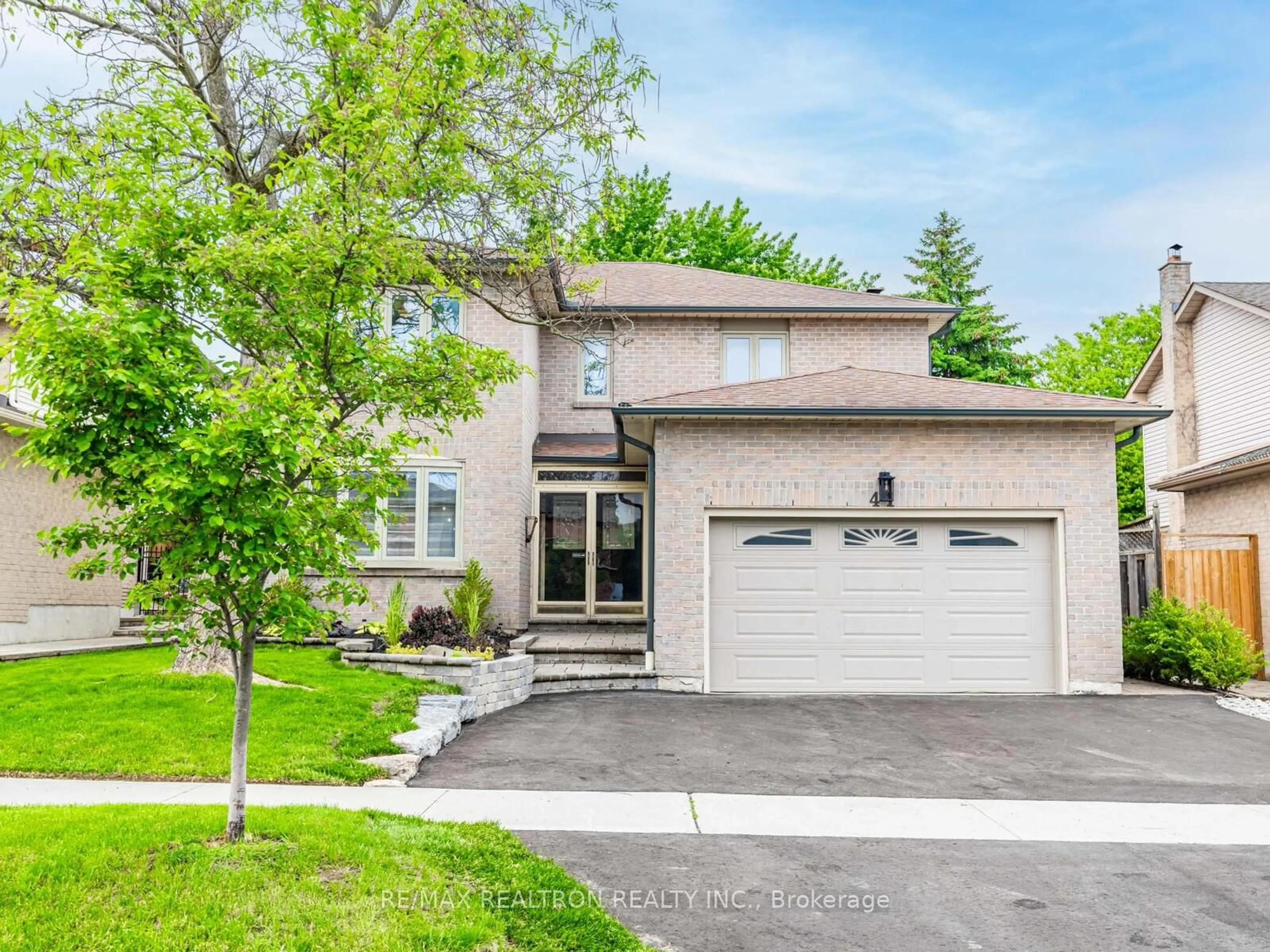 Home with brick exterior material, street for 41 Jason Dr, Whitby Ontario L1R 1L1
