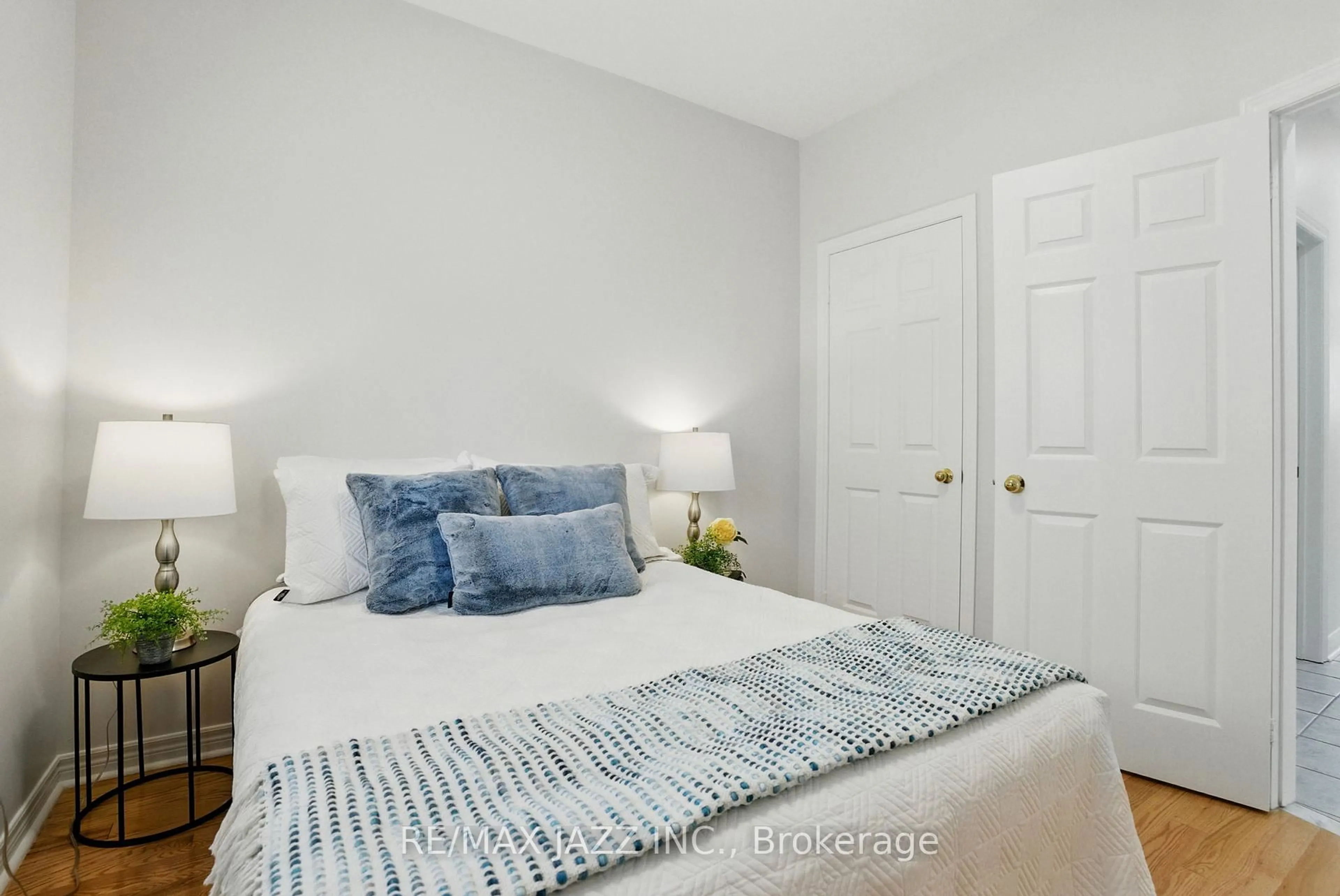 A pic of a room for 484 Victoria St, Scugog Ontario L9L 1V2