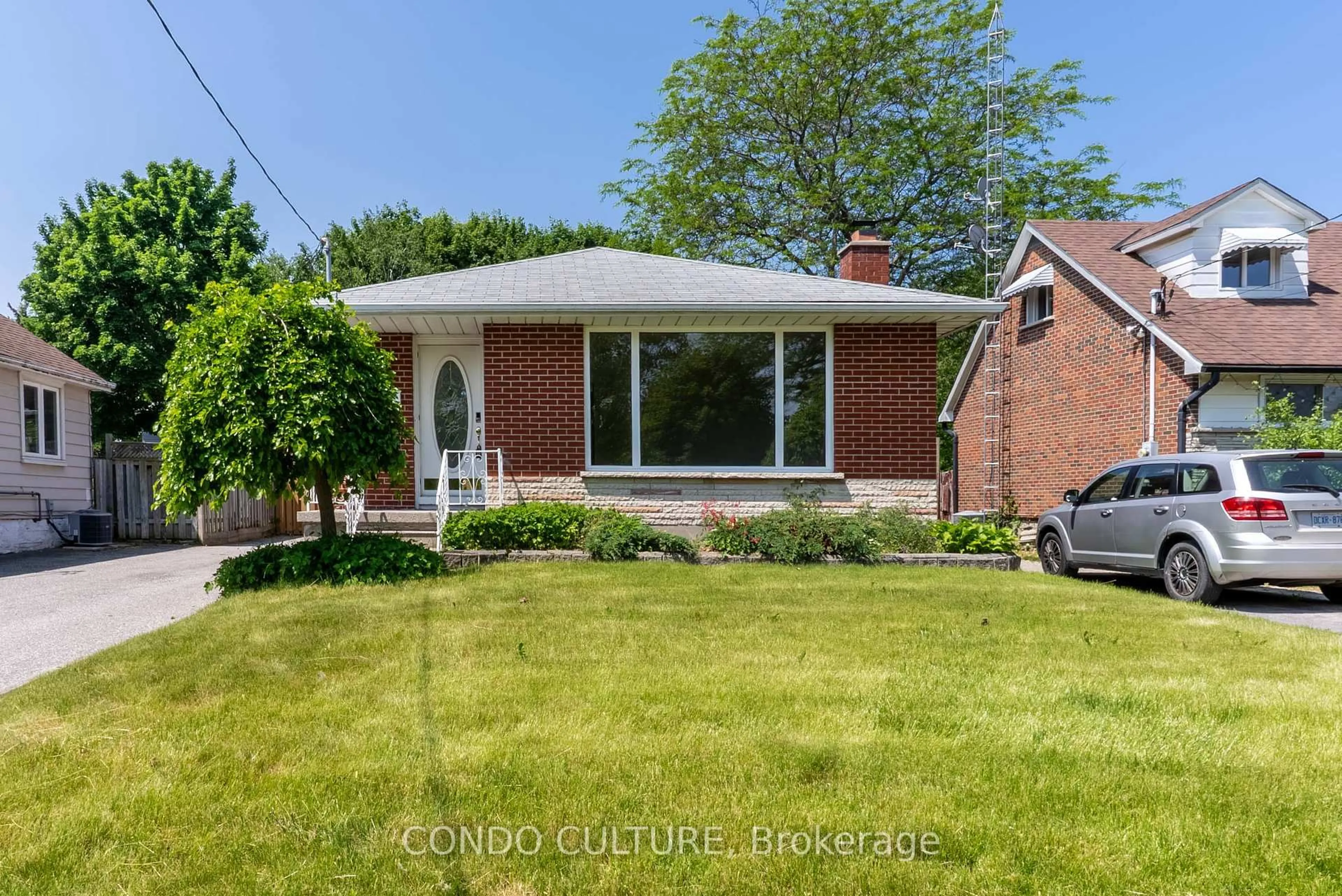 Home with brick exterior material, street for 1156 Somerville St, Oshawa Ontario L1G 4K5