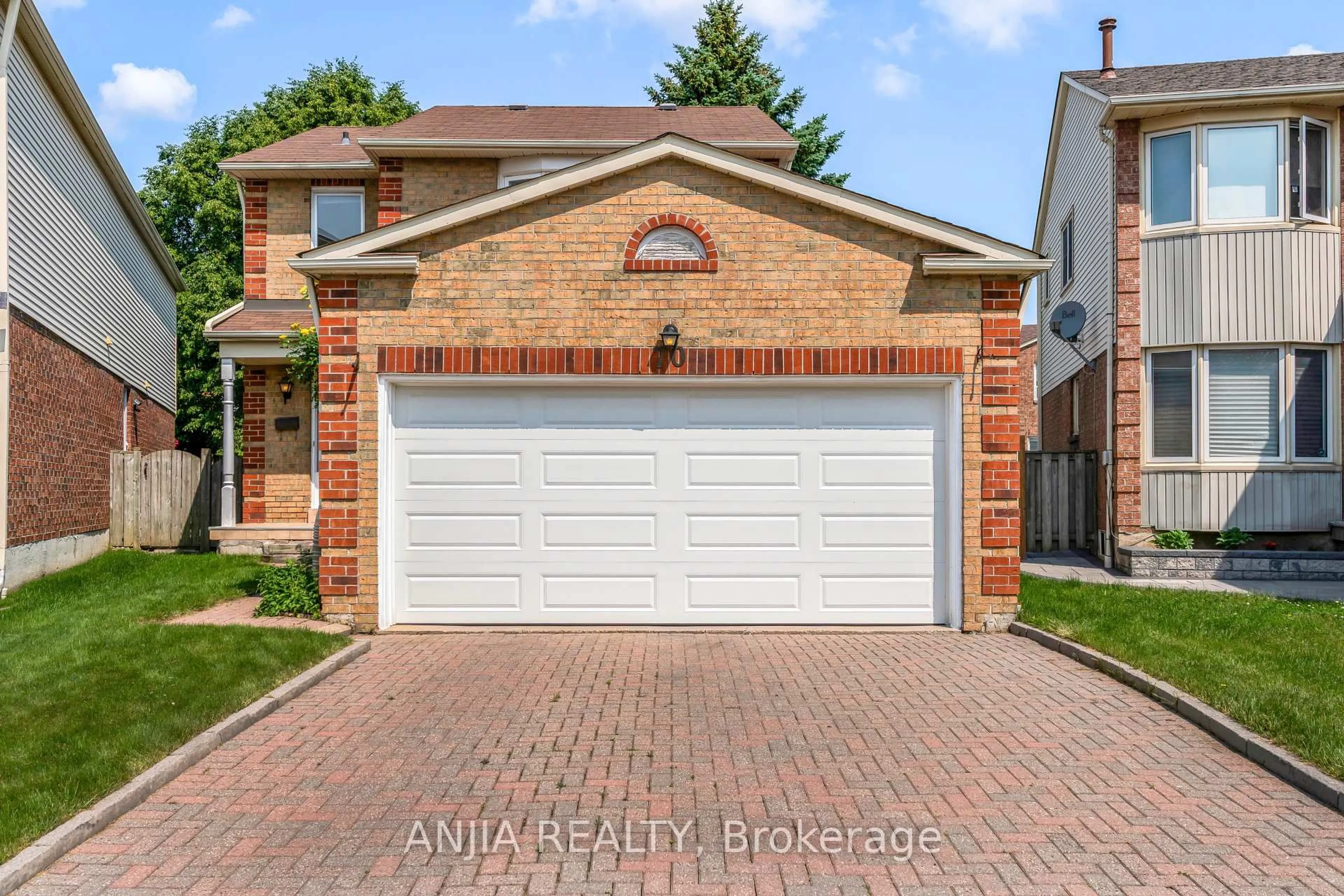Home with brick exterior material, street for 70 Elmfield Cres, Toronto Ontario M1V 2Y6