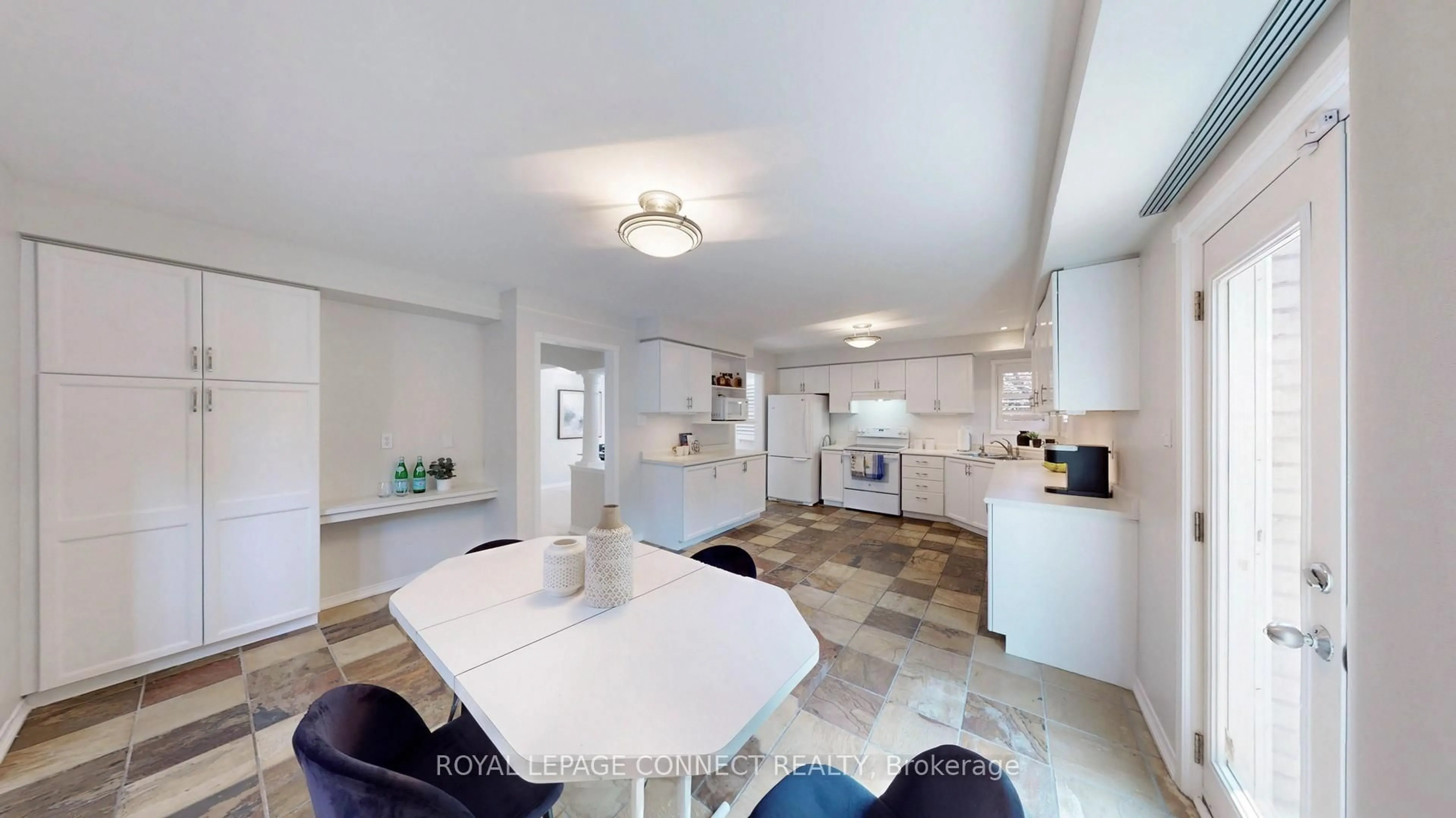 Open concept kitchen, ceramic/tile floor for 68 McBeth Pl, Whitby Ontario L1M 1E8