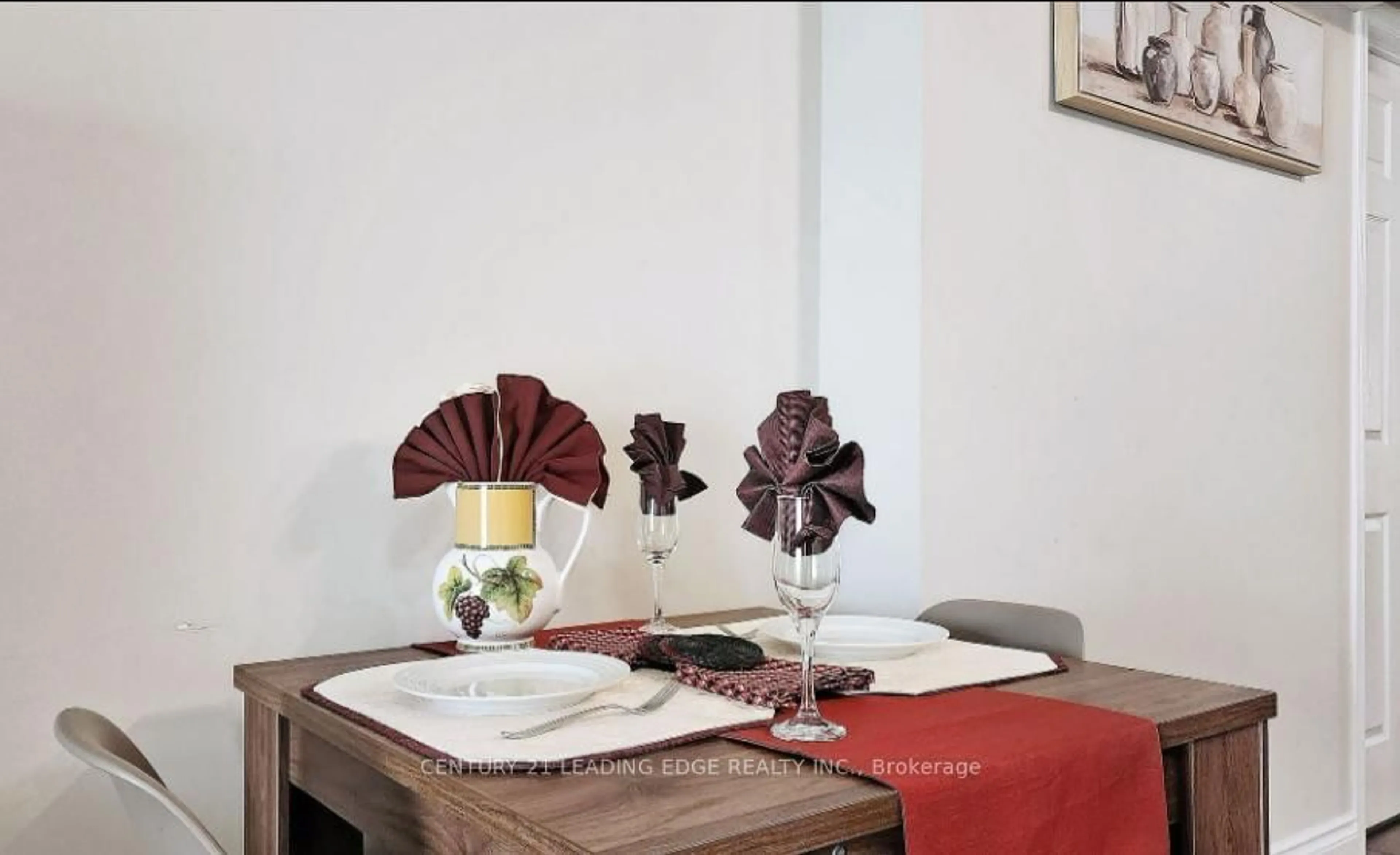 Dining room, wood/laminate floor for 182 Kingston Rd, Ajax Ontario L1T 0M9