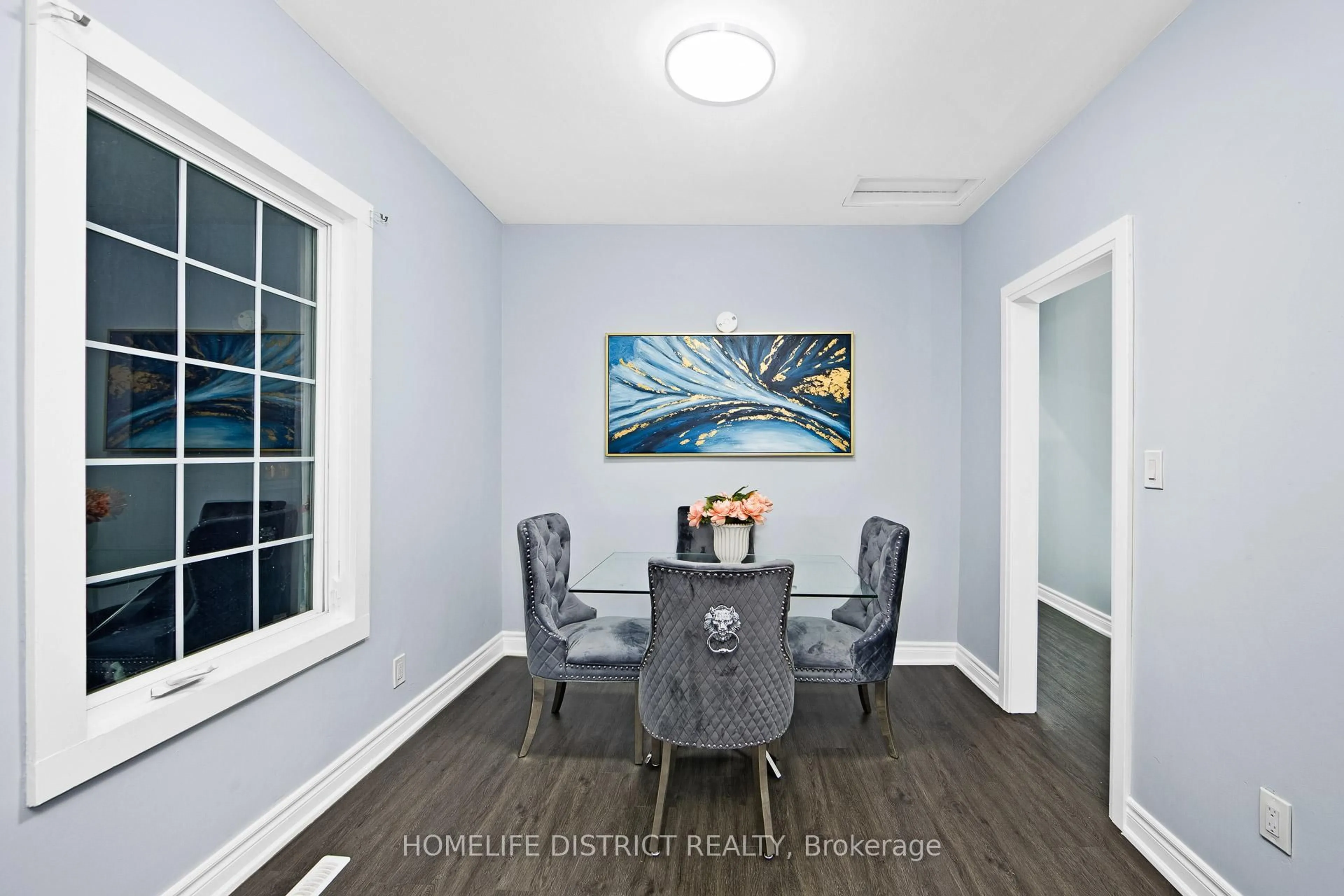 Dining room, unknown for 26 Brock St, Oshawa Ontario L1G 1R9