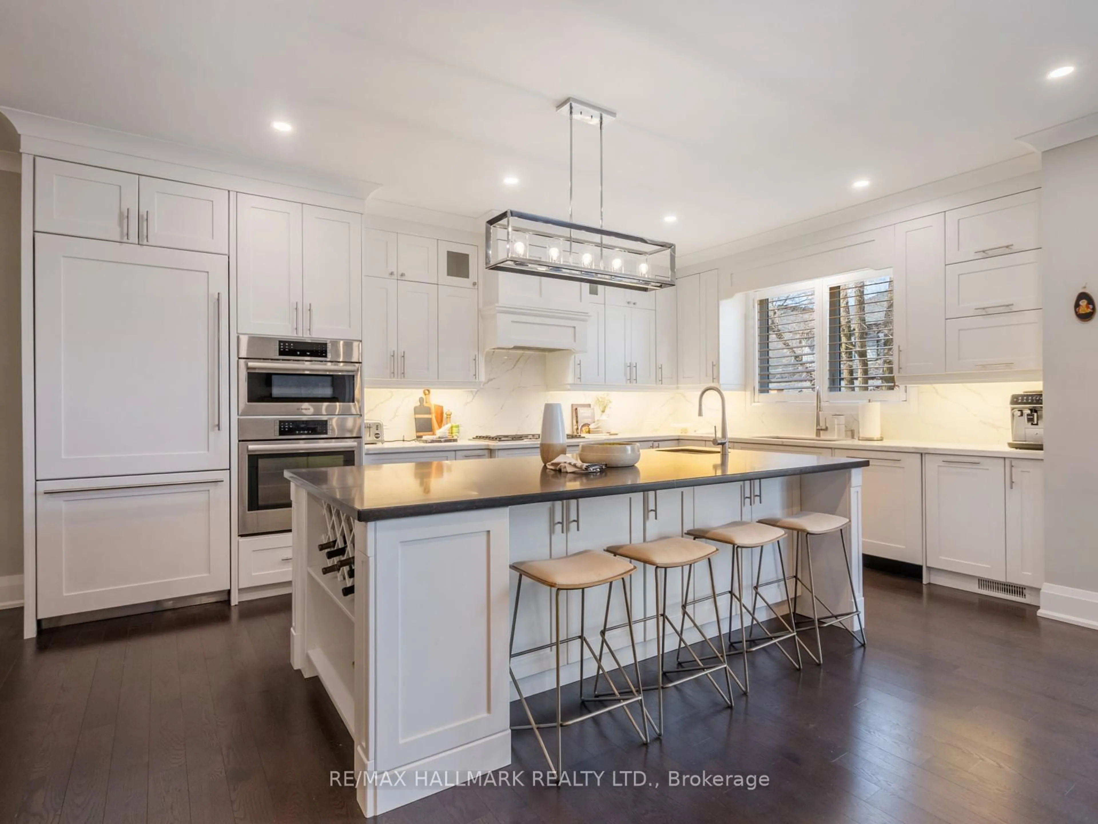 Open concept kitchen, unknown for 14 Elmview Dr, Toronto Ontario M1N 2W4