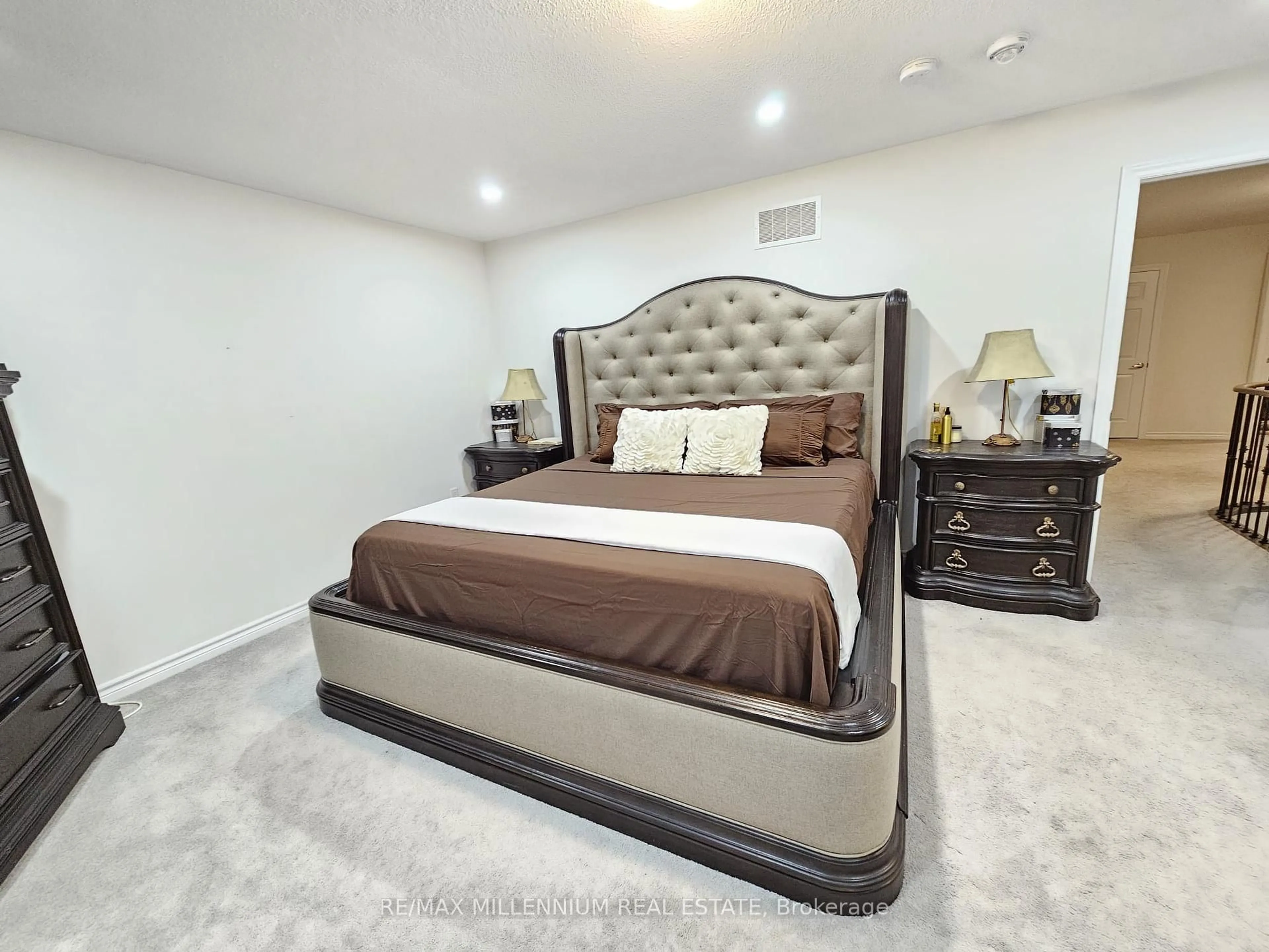Bedroom with bed, unknown for 139 Crombie St, Clarington Ontario L1C 4A6