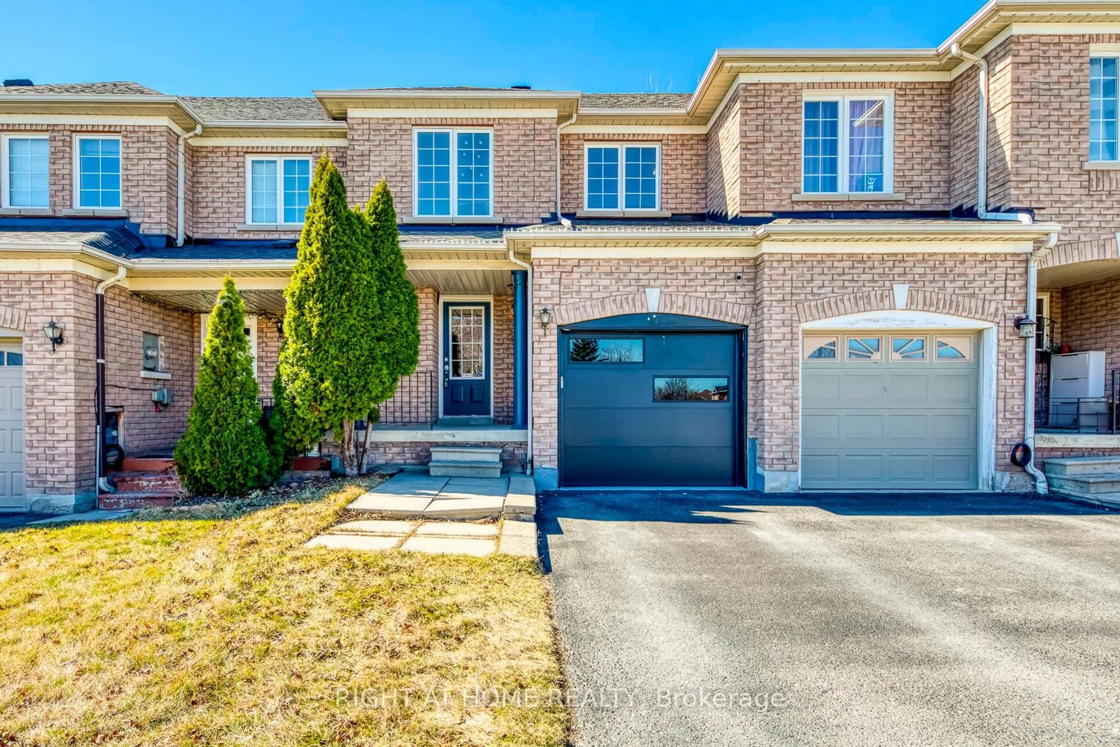 Home with brick exterior material, street for 26 Oglevie Dr, Whitby Ontario L1R 2Y4