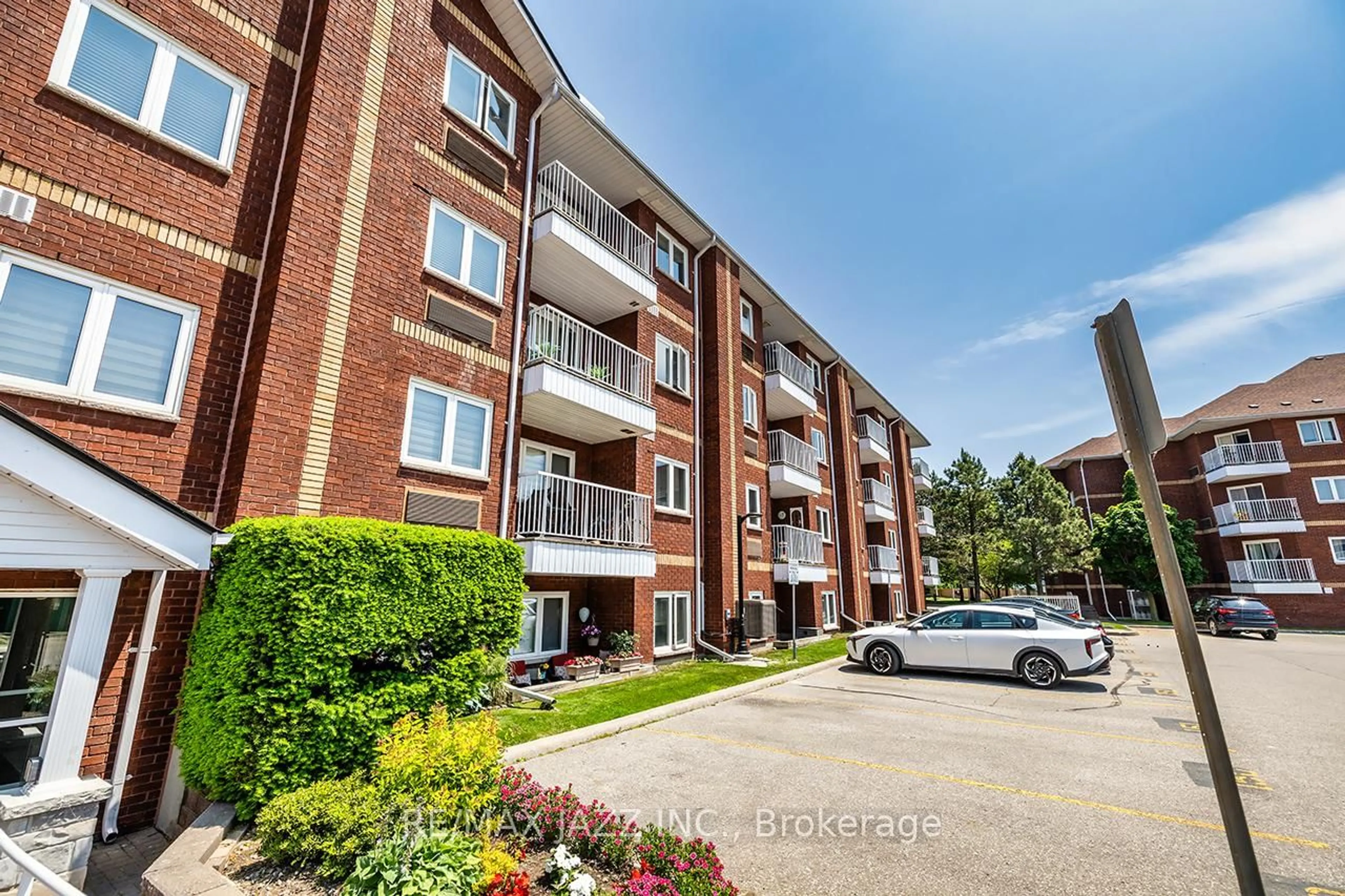 Unknown for 195 Lake Driveway #411, Ajax Ontario L1S 7H7
