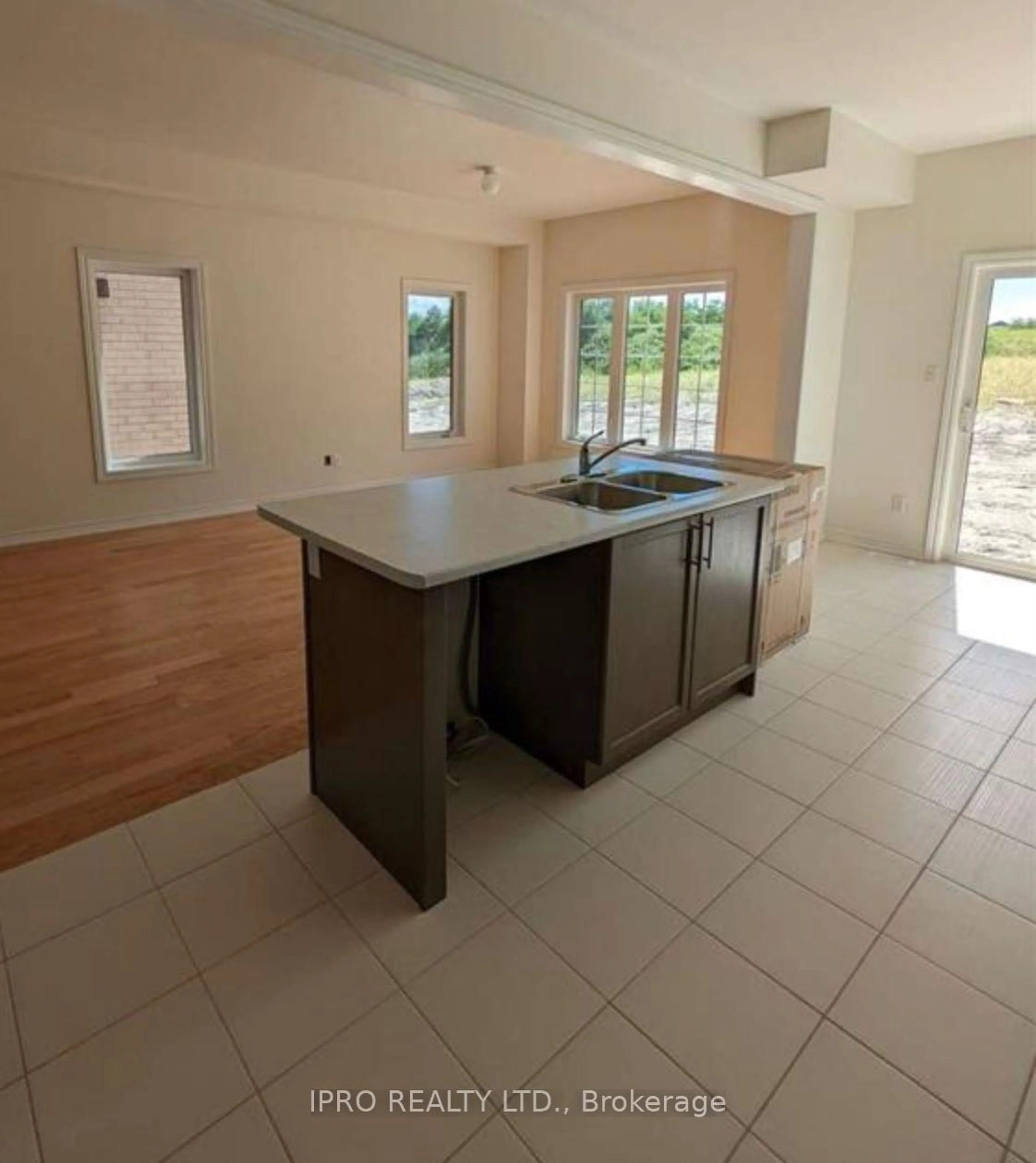 Open concept kitchen, unknown for 2422 Angora St St, Pickering Ontario L1X 0M6