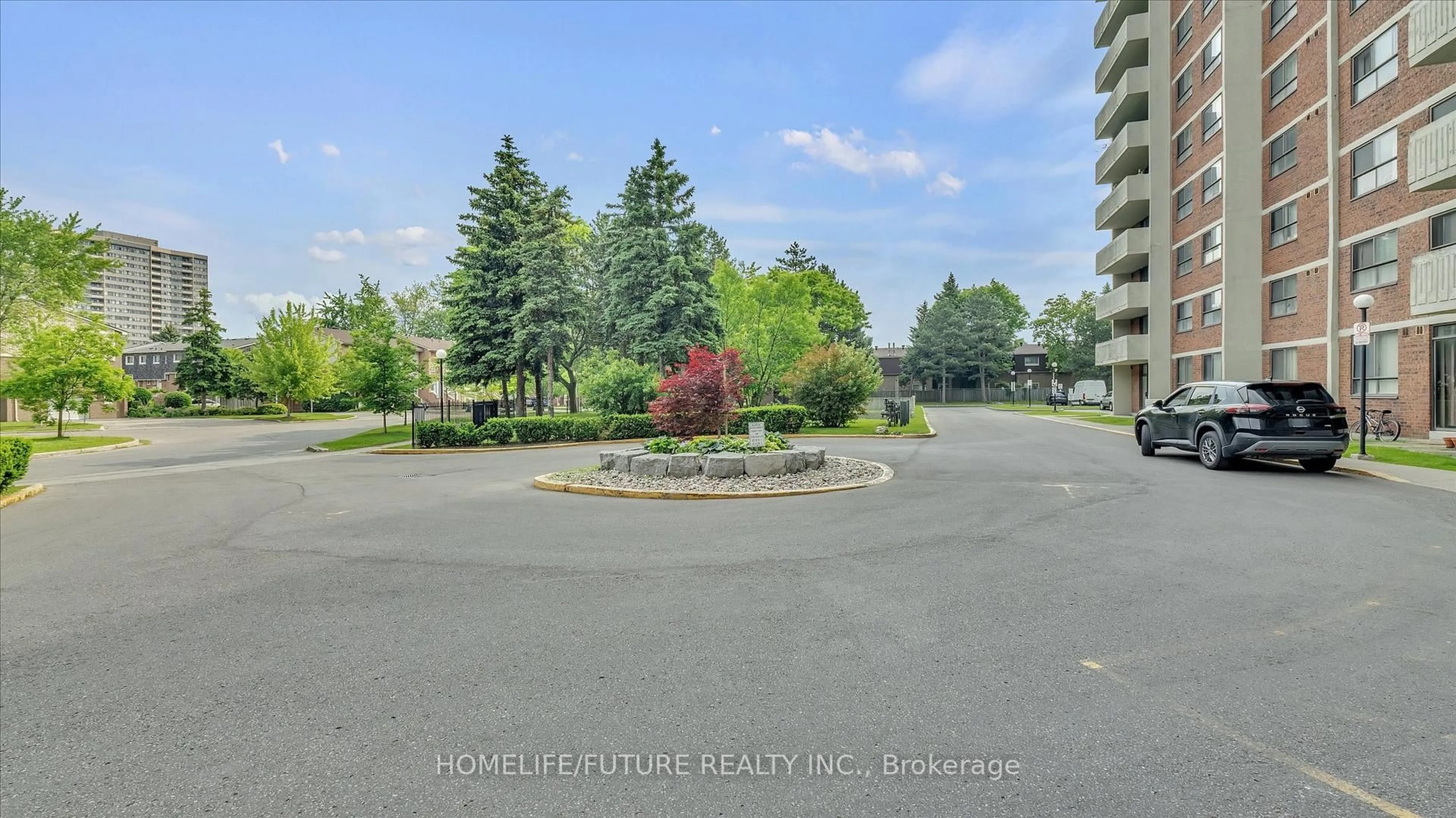 Patio, water/lake/river/ocean view for 10 Stonehill Crt #307, Toronto Ontario M1W 2X8