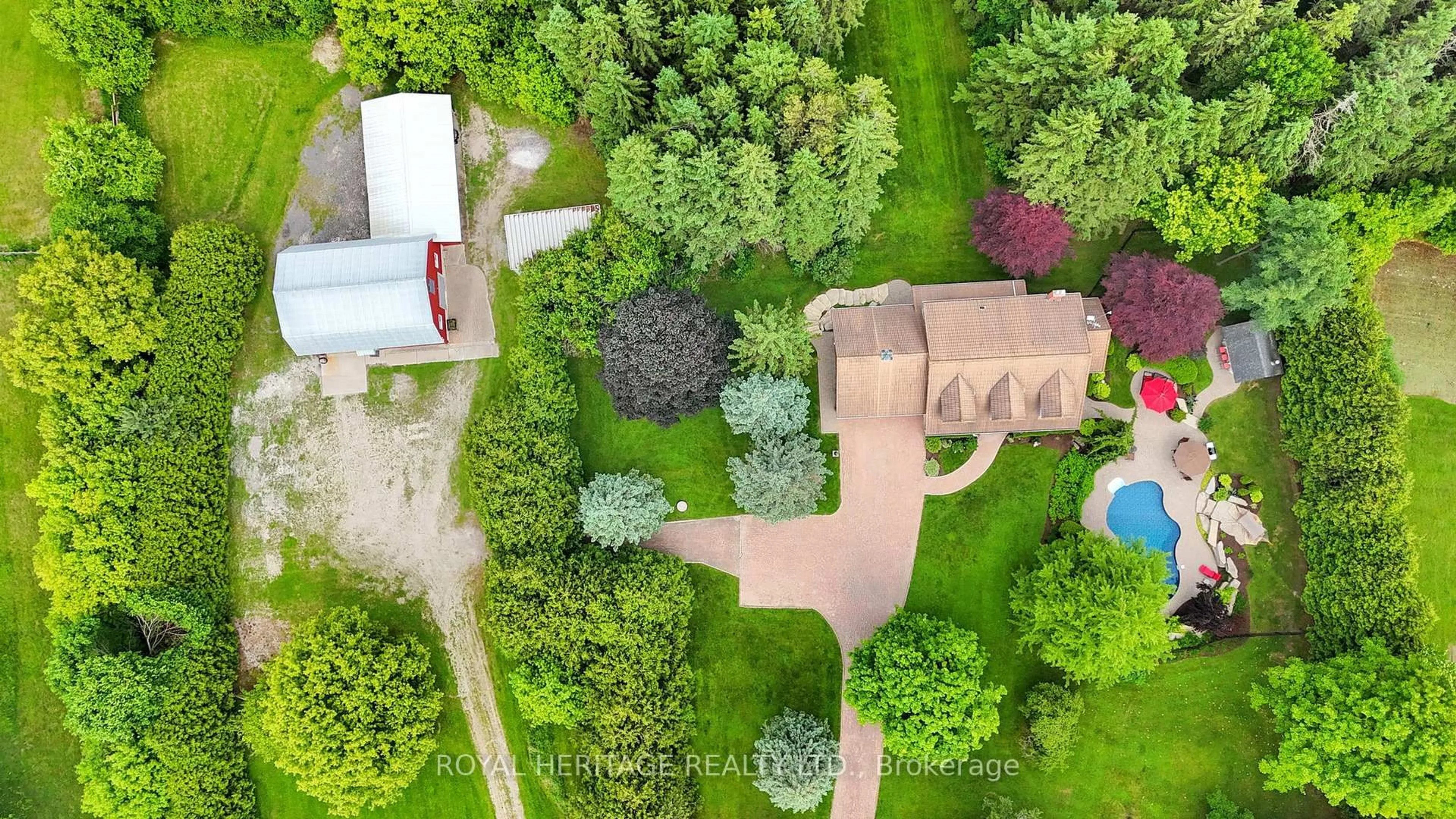 A pic from outside/outdoor area/front of a property/back of a property/a pic from drone, unknown for 4585 Coronation Rd, Whitby Ontario L1P 1Y4