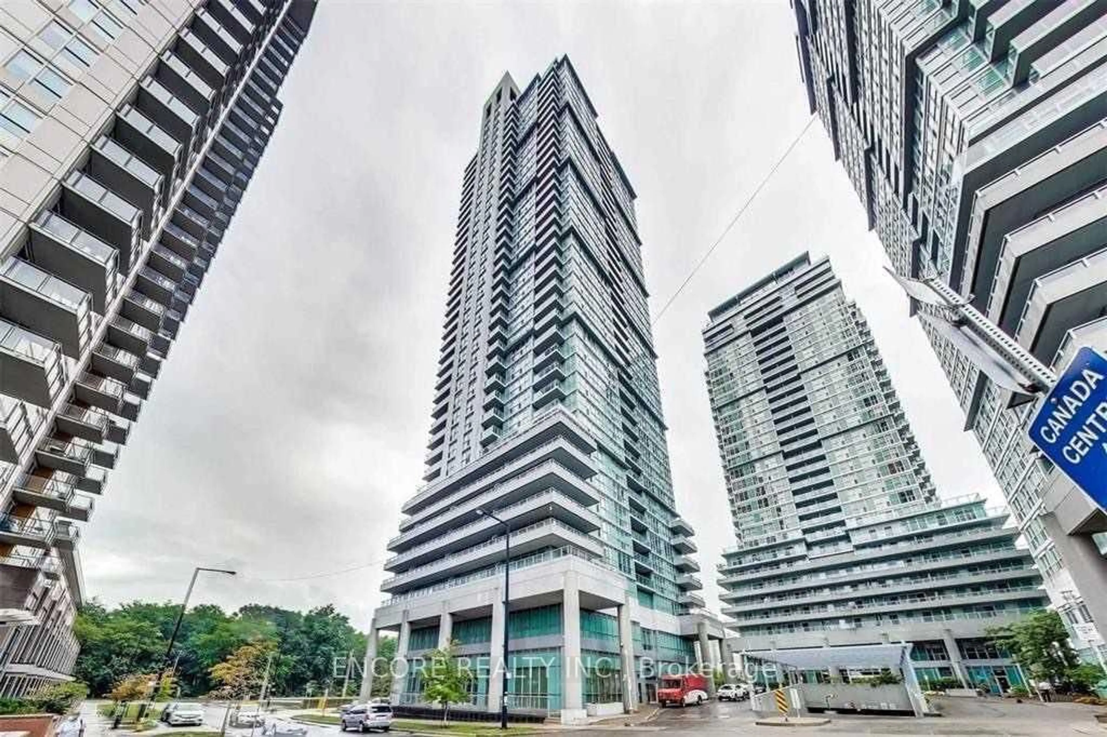Indoor foyer for 70 Town Centre Crt #2605, Toronto Ontario M1P 4Y7