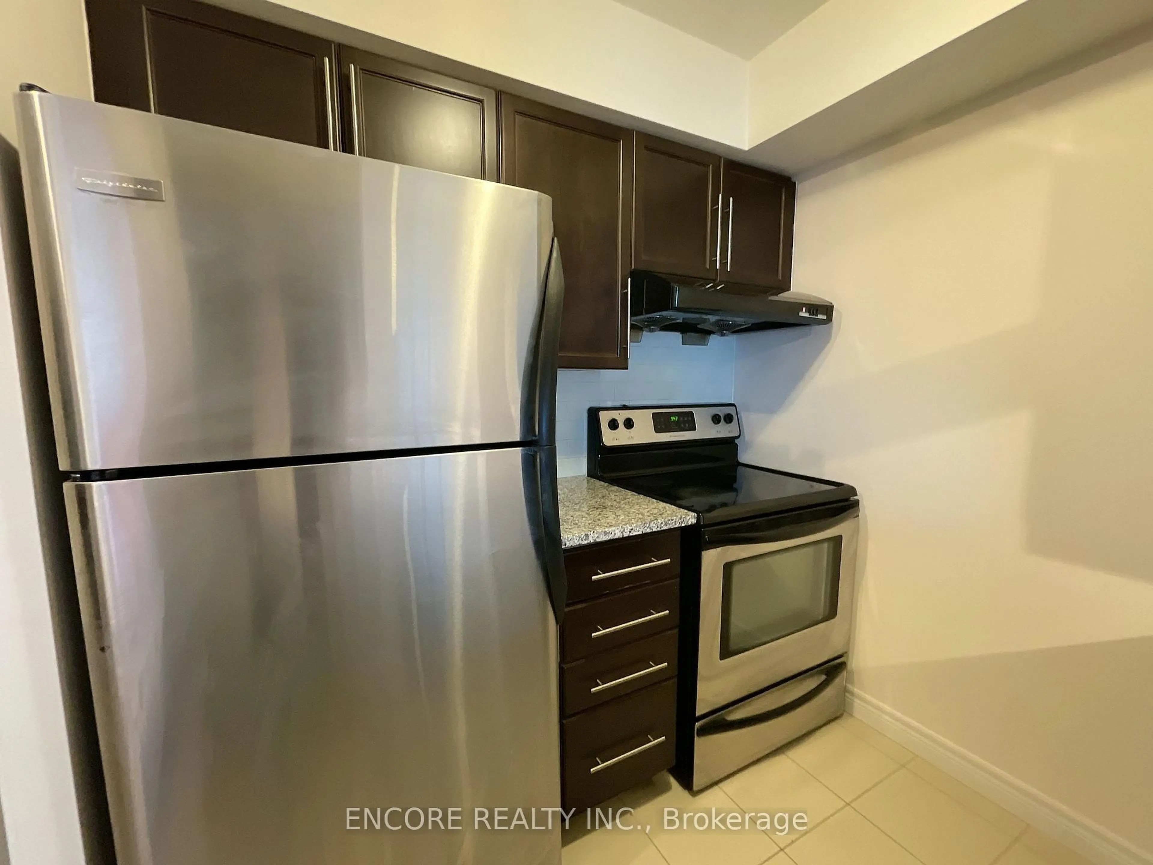 Standard kitchen, unknown for 70 Town Centre Crt #2605, Toronto Ontario M1P 4Y7