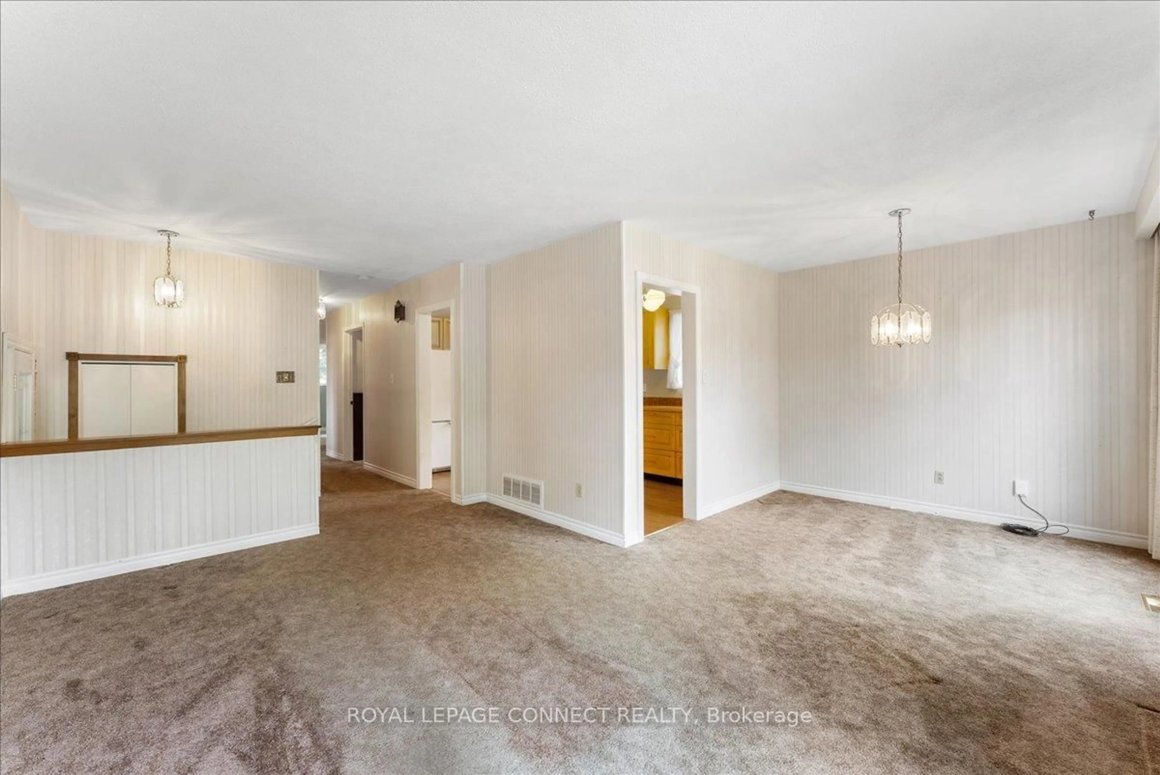 A pic of a room for 725 Hillview Cres, Pickering Ontario L1W 2R6