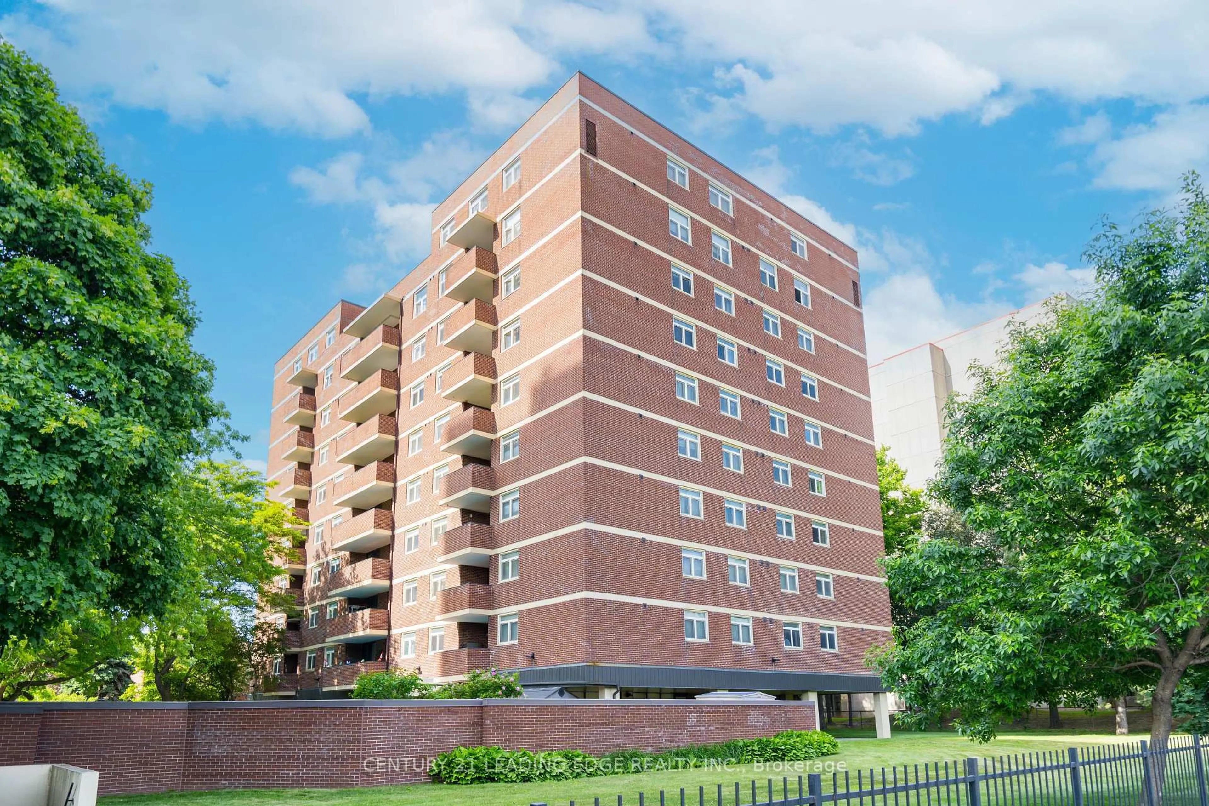 Home with brick exterior material, building for 40 Chichester Pl #606, Toronto Ontario M1T 3R6