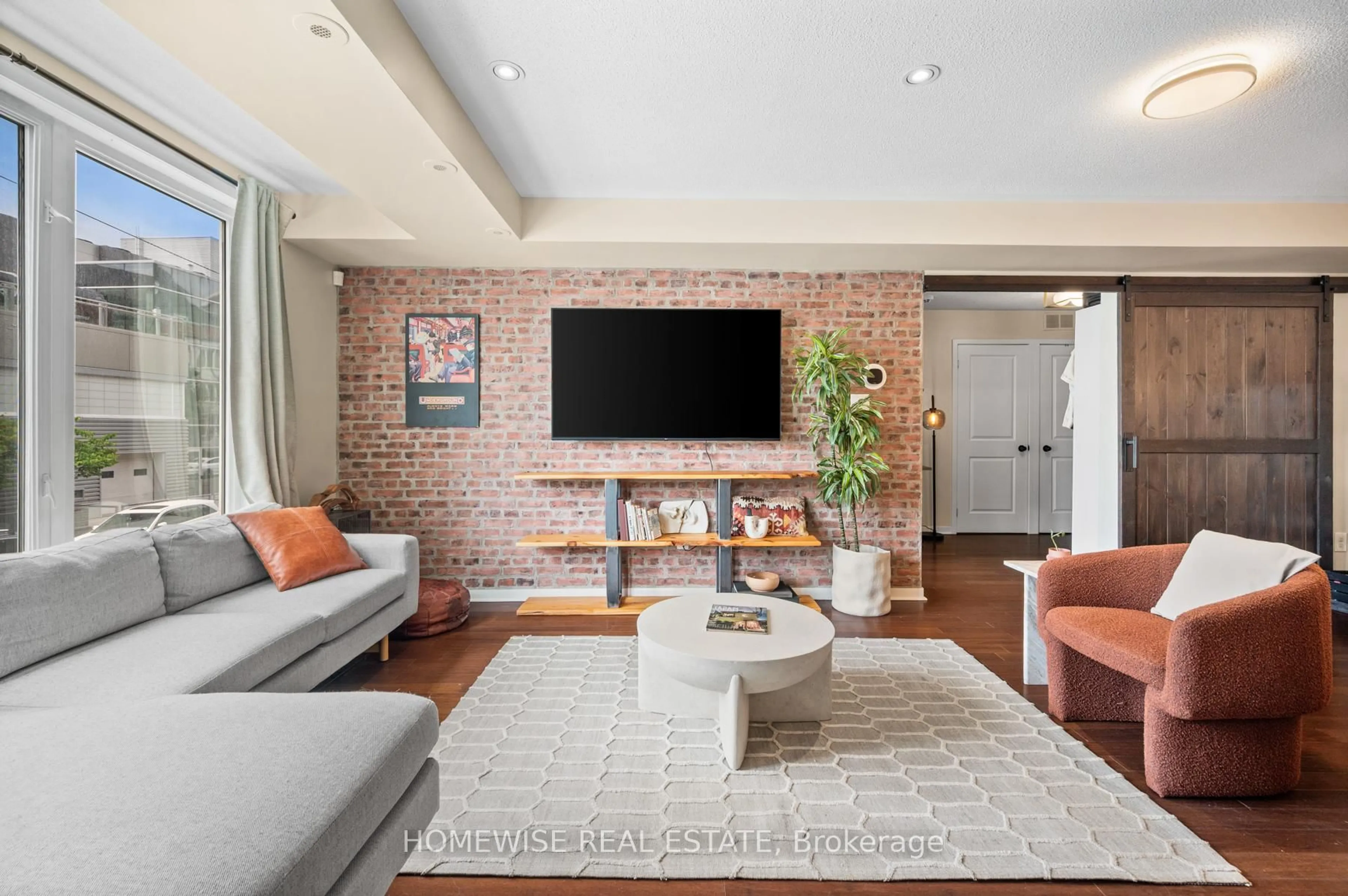 Living room with furniture, unknown for 63 Carroll St, Toronto Ontario M4M 3G2