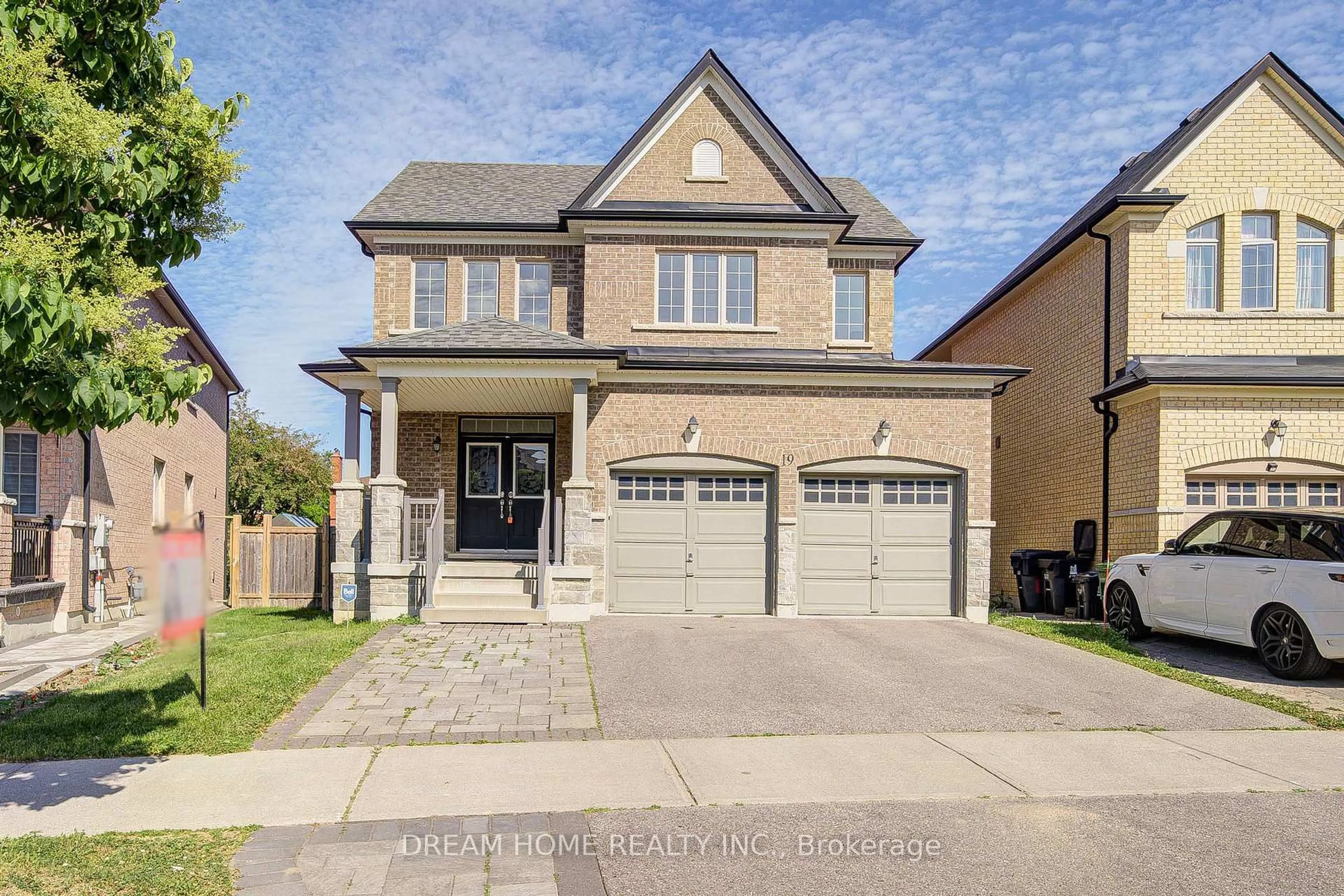 Home with brick exterior material, street for 19 Serenity Crt, Toronto Ontario M1V 0E6