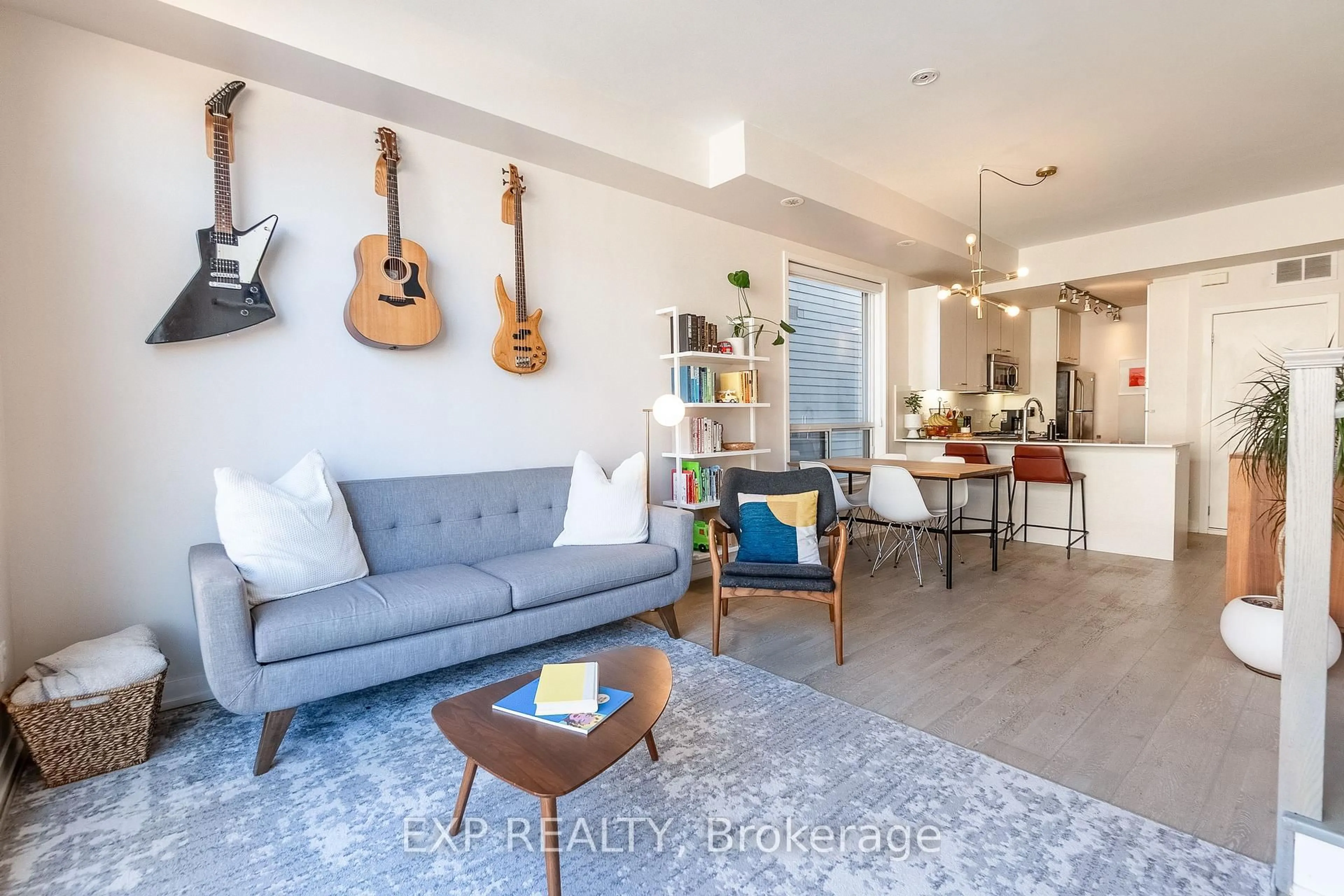 Living room with furniture, unknown for 1321 Gerrard St #8, Toronto Ontario M4L 1Y8