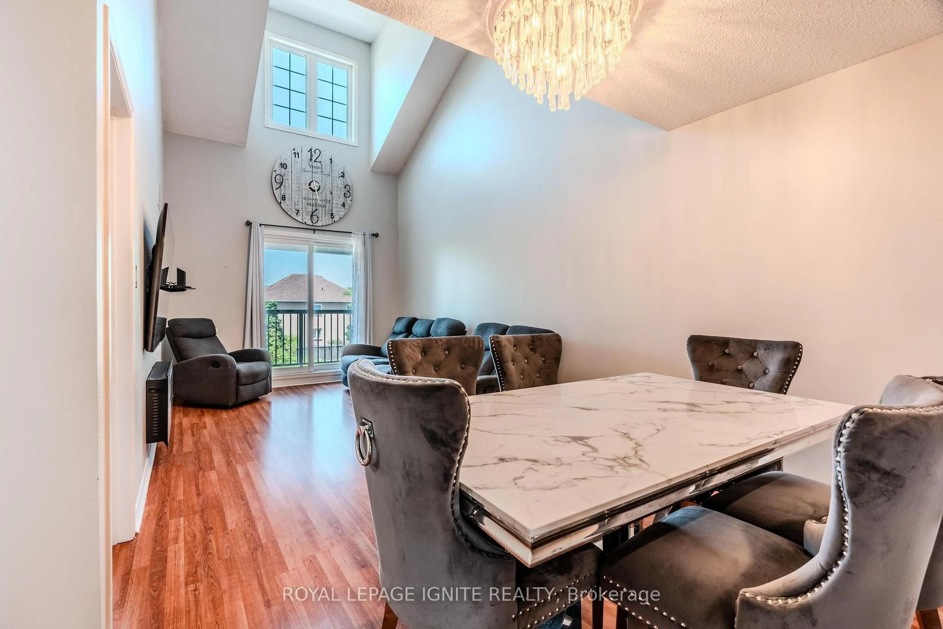Unknown for 120 Petra Way #3, Whitby Ontario L1R 0A2