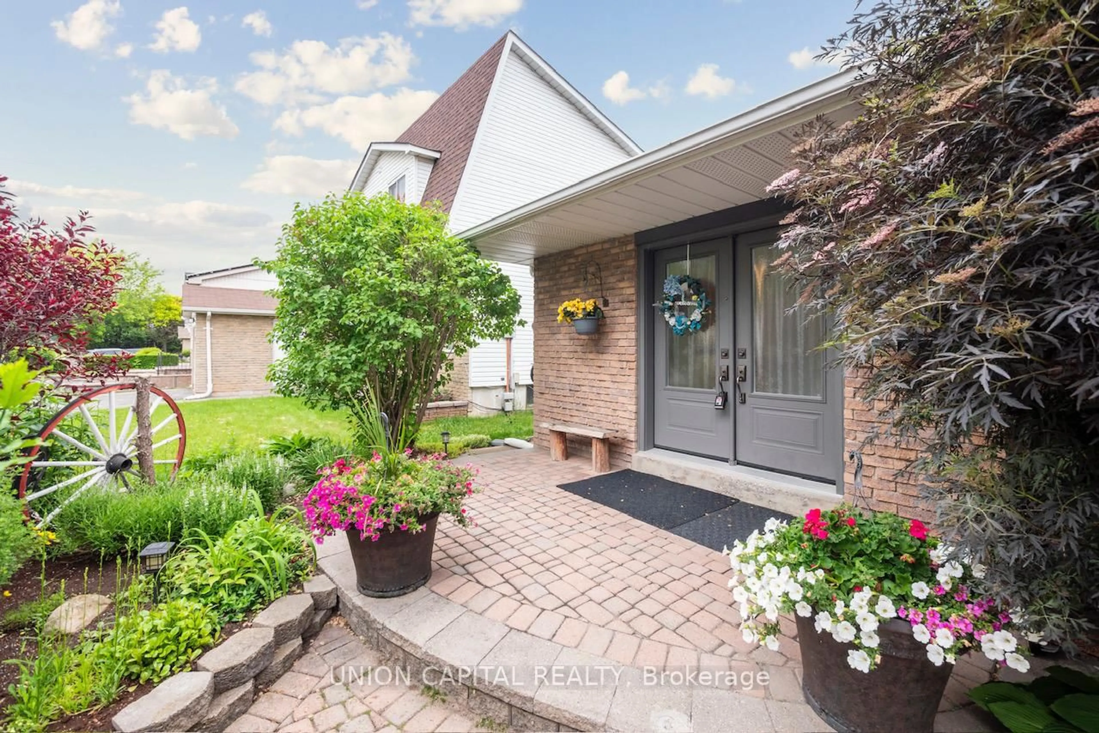 Home with brick exterior material, street for 107 White Heather Blvd, Toronto Ontario M1V 1P9