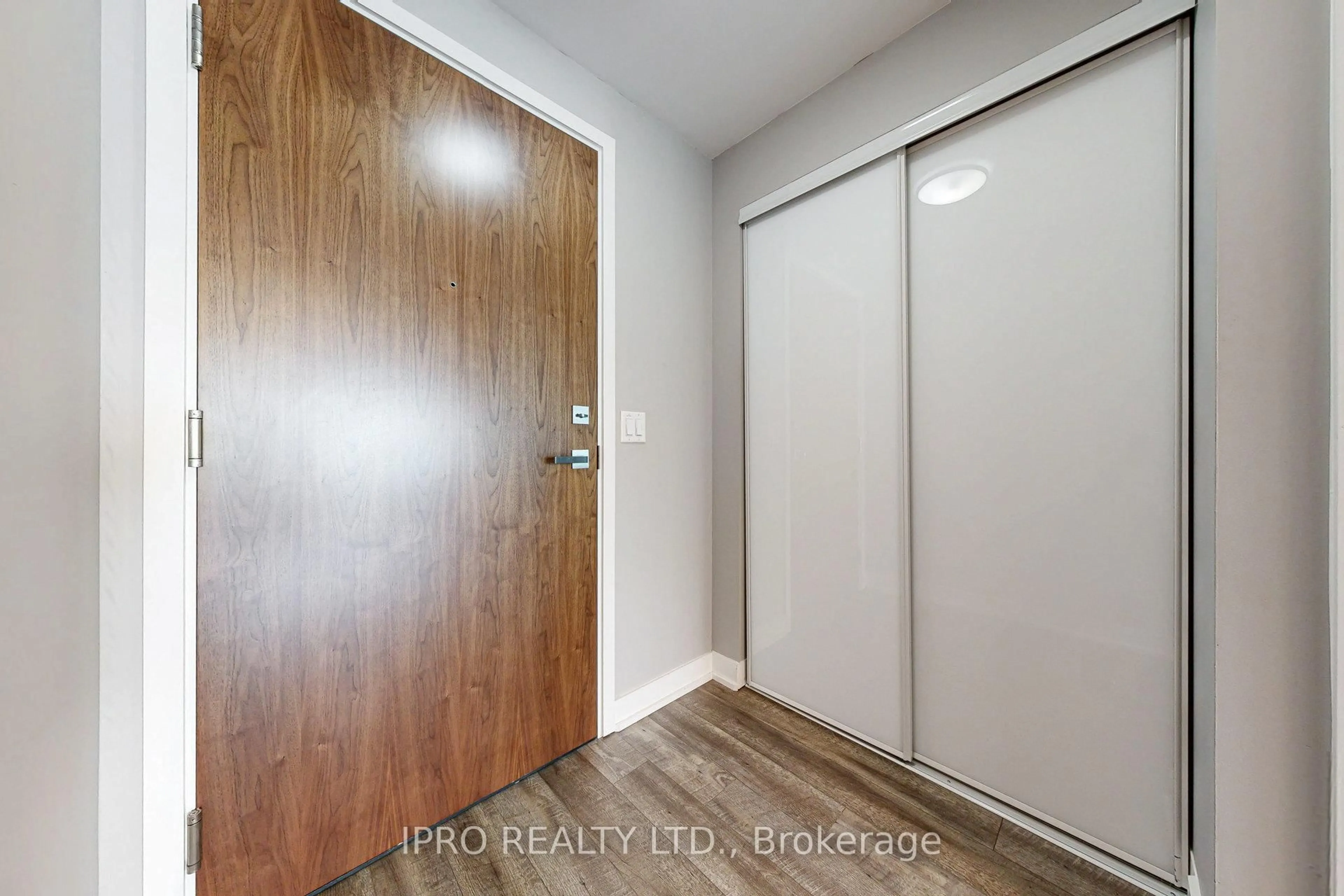 Indoor entryway for 30 Baseball Pl #324, Toronto Ontario M4M 0E8