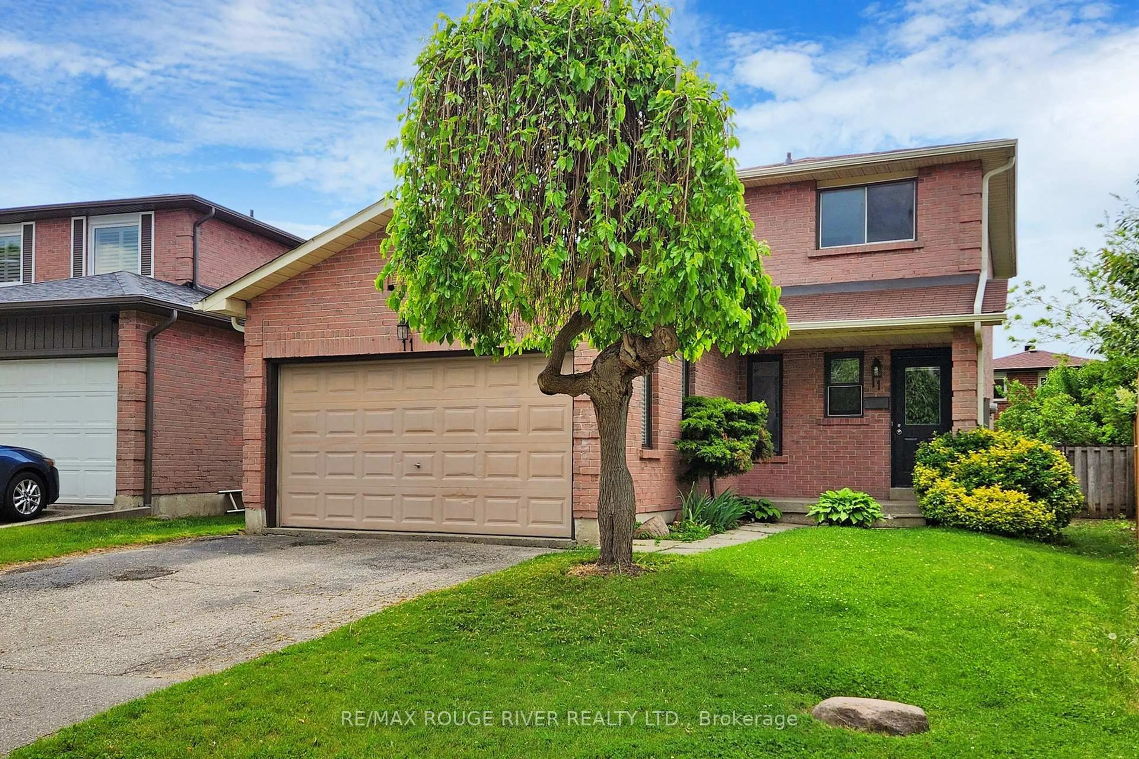 Home with brick exterior material, street for 11 GRANDHALL Crt, Toronto Ontario M1C 3N6