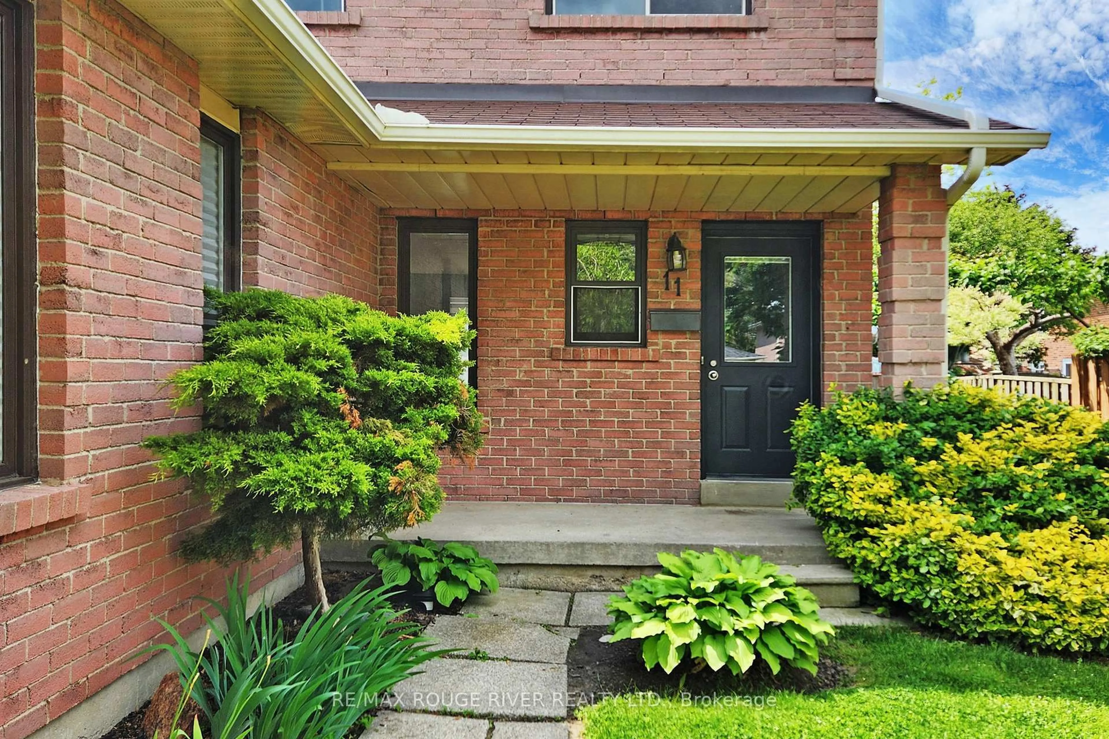 Home with brick exterior material, street for 11 GRANDHALL Crt, Toronto Ontario M1C 3N6
