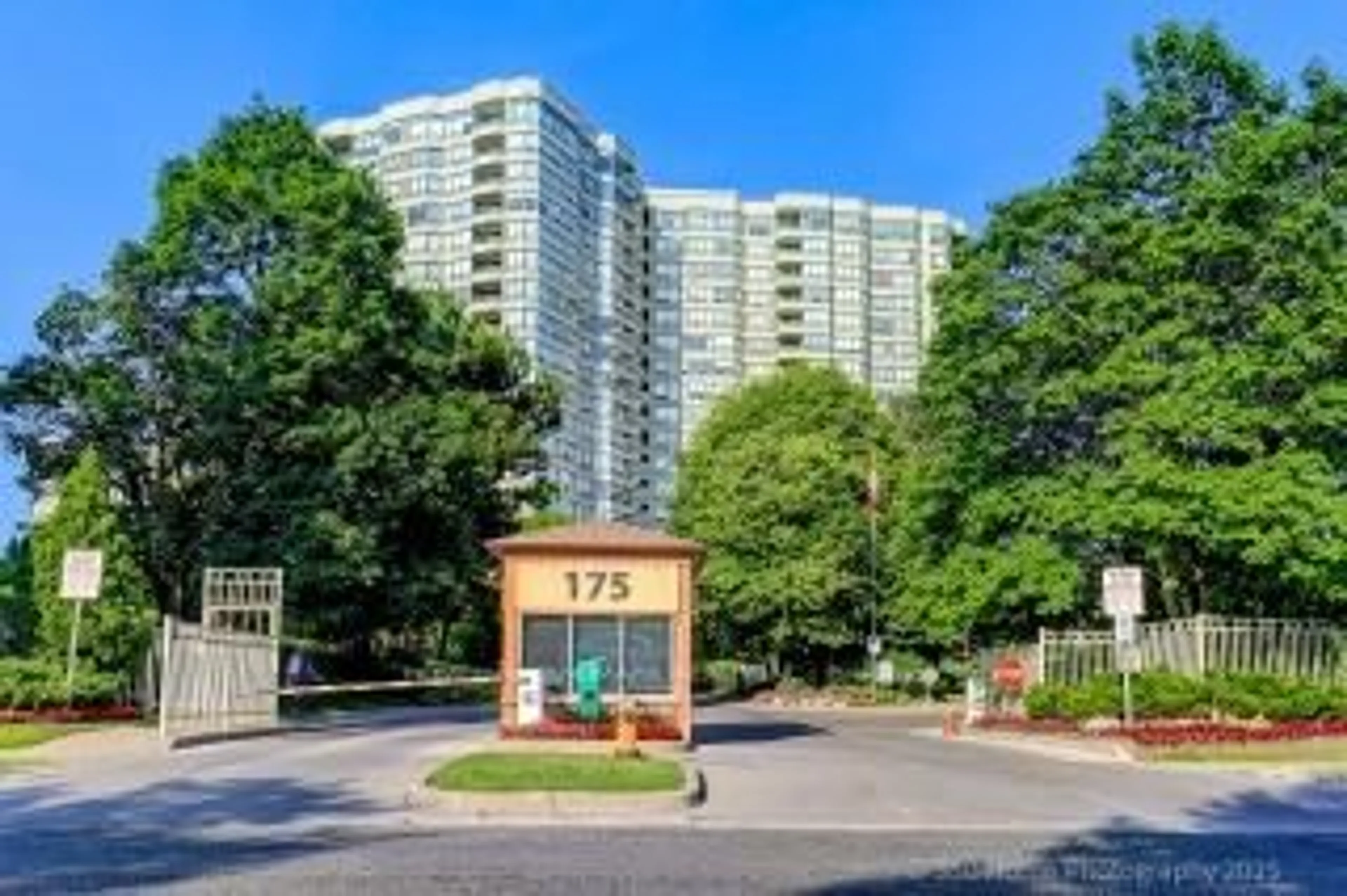 Unknown for 175 Bamburgh Circ #Ph15, Toronto Ontario M1W 3X8