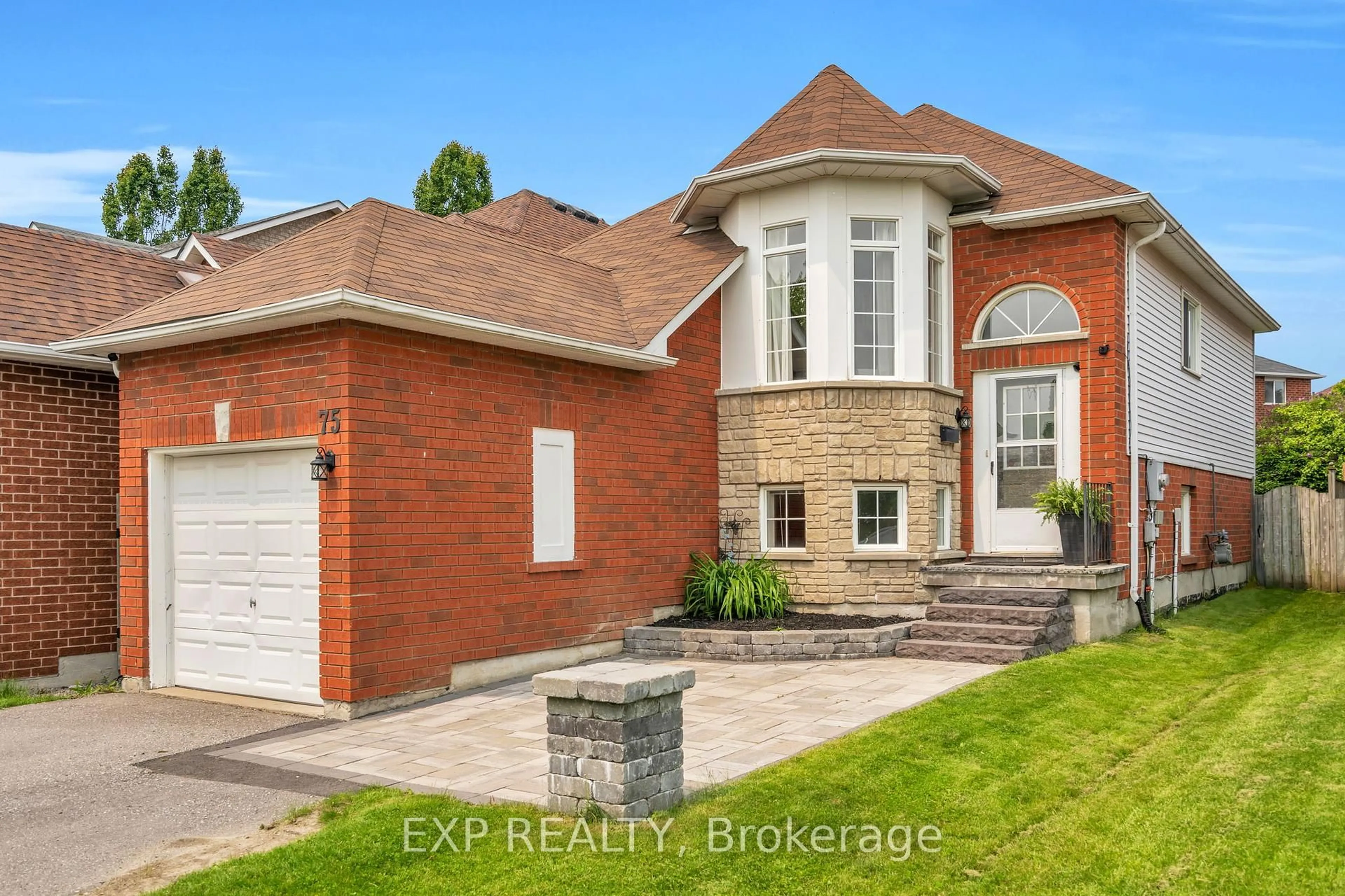 Home with brick exterior material, street for 75 Abernethy Cres, Clarington Ontario L1C 4Y9