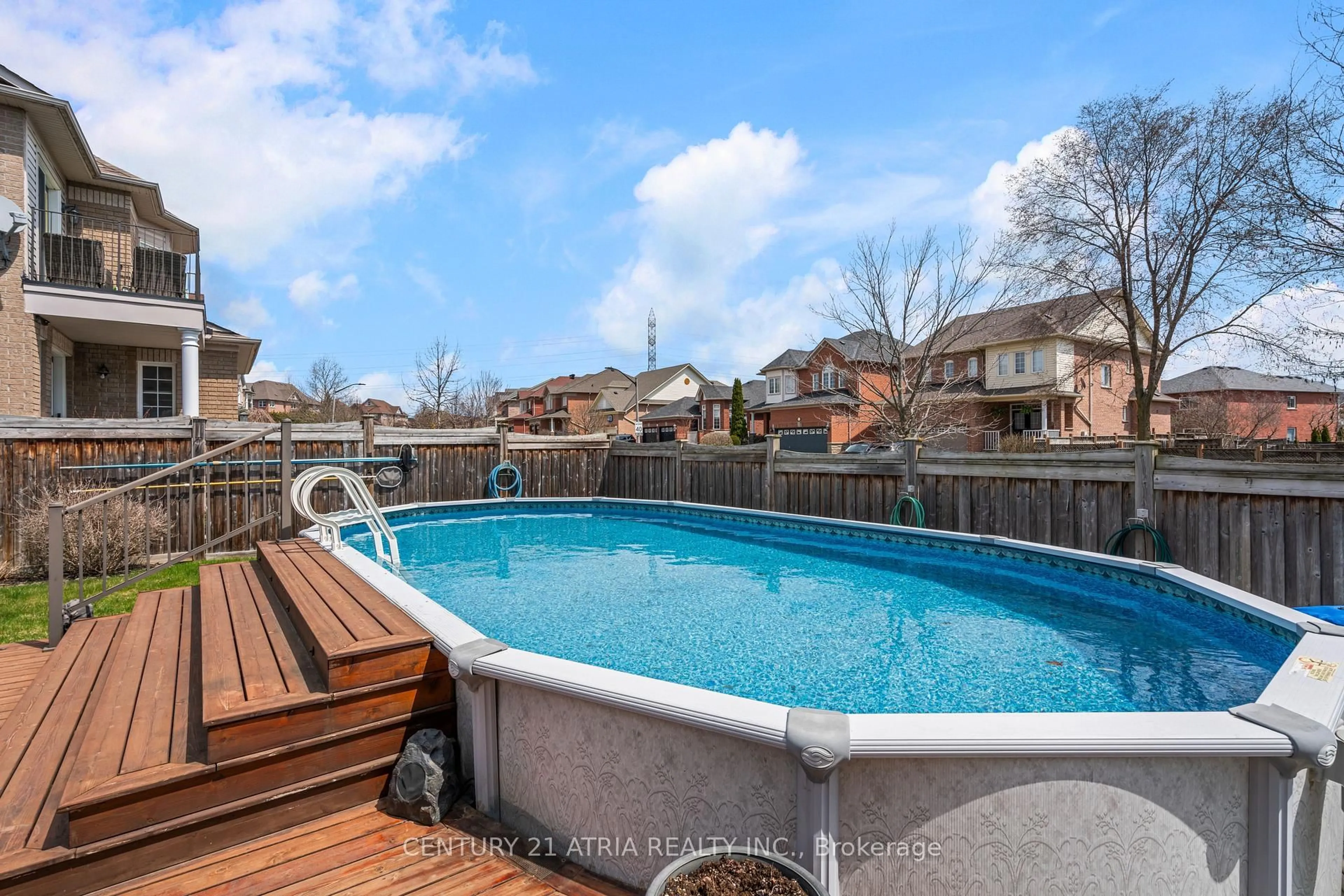 Pool for 1 Carlinds Dr, Whitby Ontario L1R 3C2