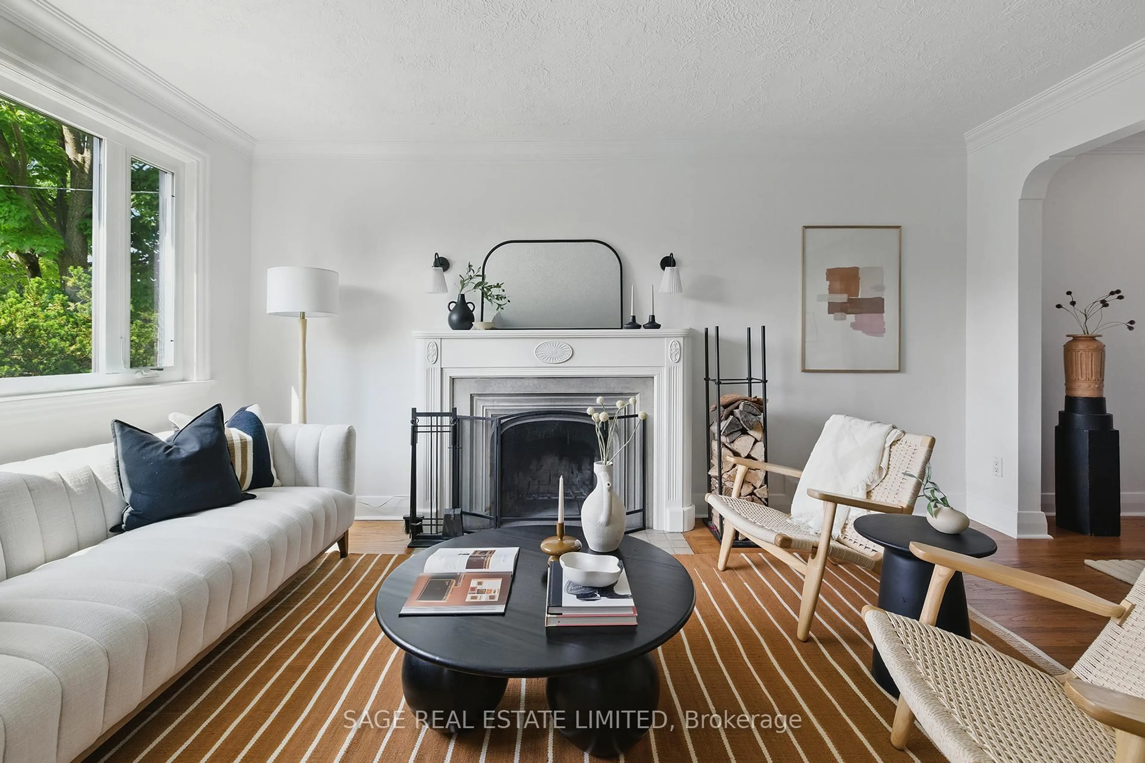 Living room with furniture, unknown for 14 Long Cres, Toronto Ontario M4E 1N6