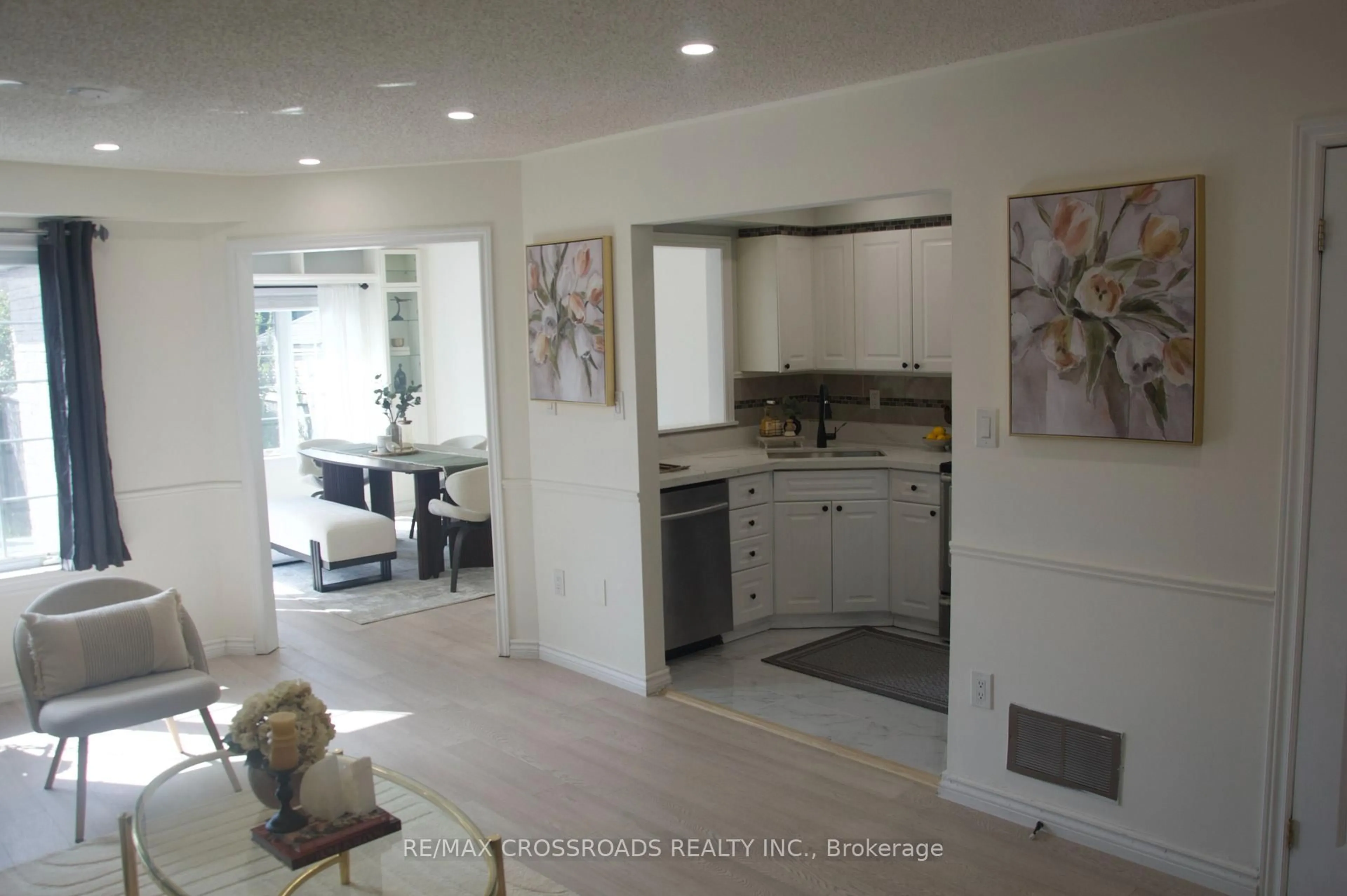 Unknown for 33 John Walter Cres, Clarington Ontario L1E 2W6