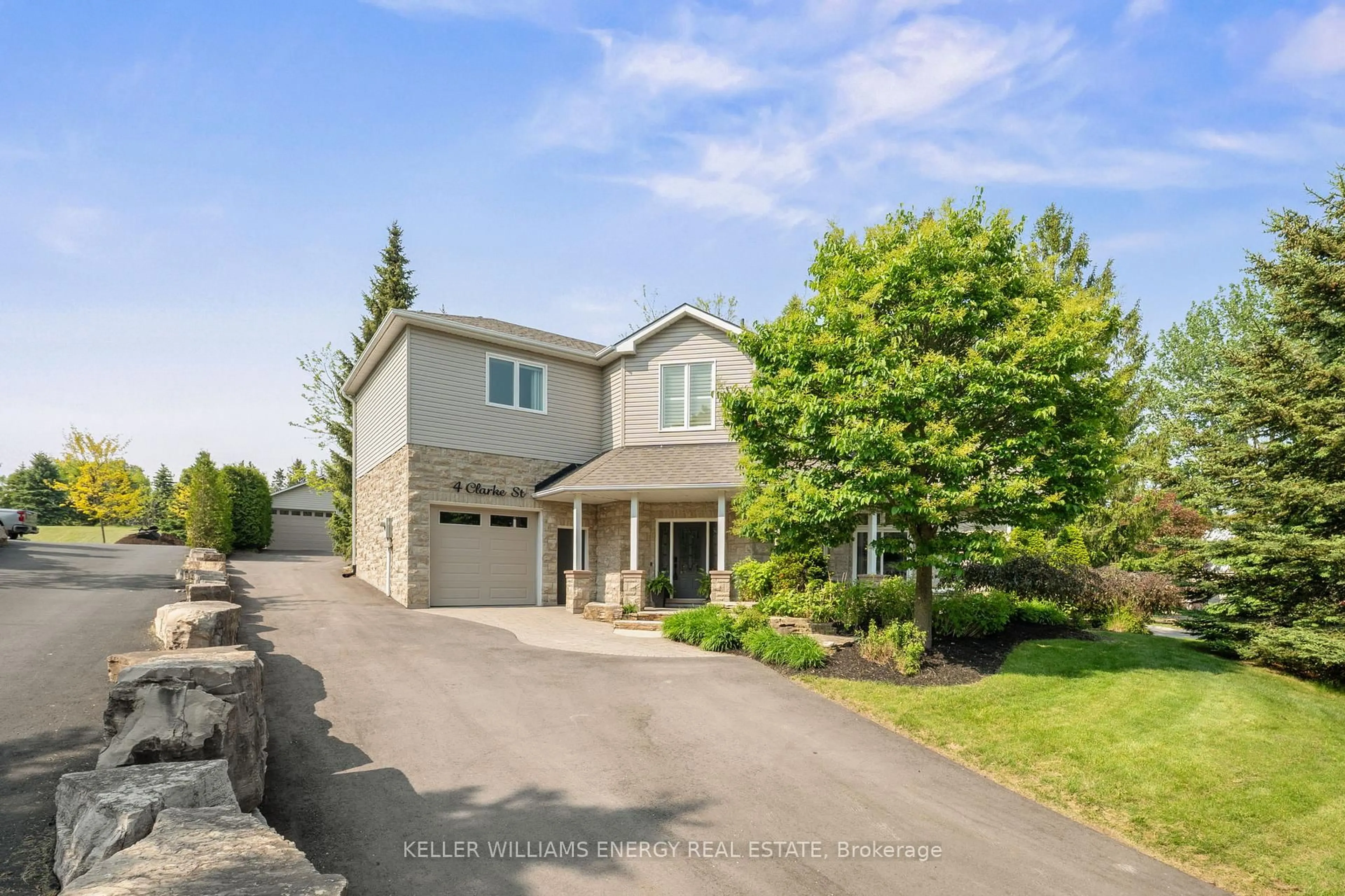 Unknown for 4 Clarke St, Clarington Ontario L1B 1C1