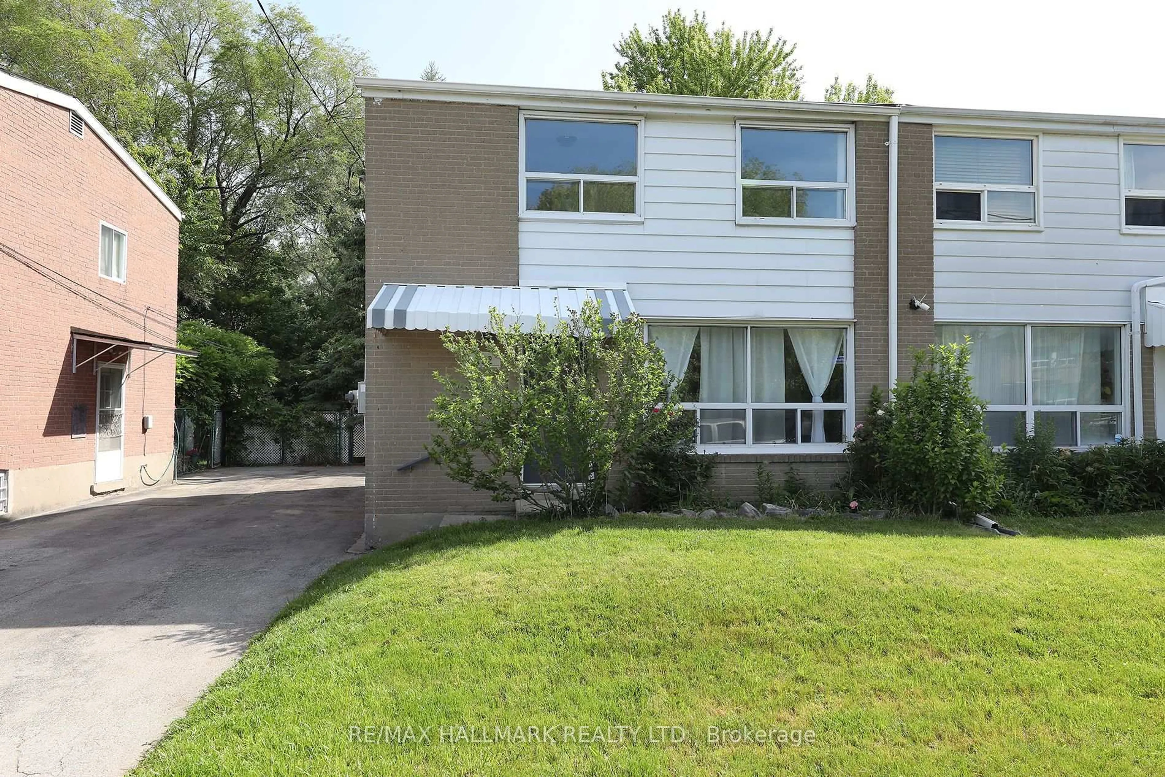 Unknown for 152 Woodfern Dr, Toronto Ontario M1K 2L5