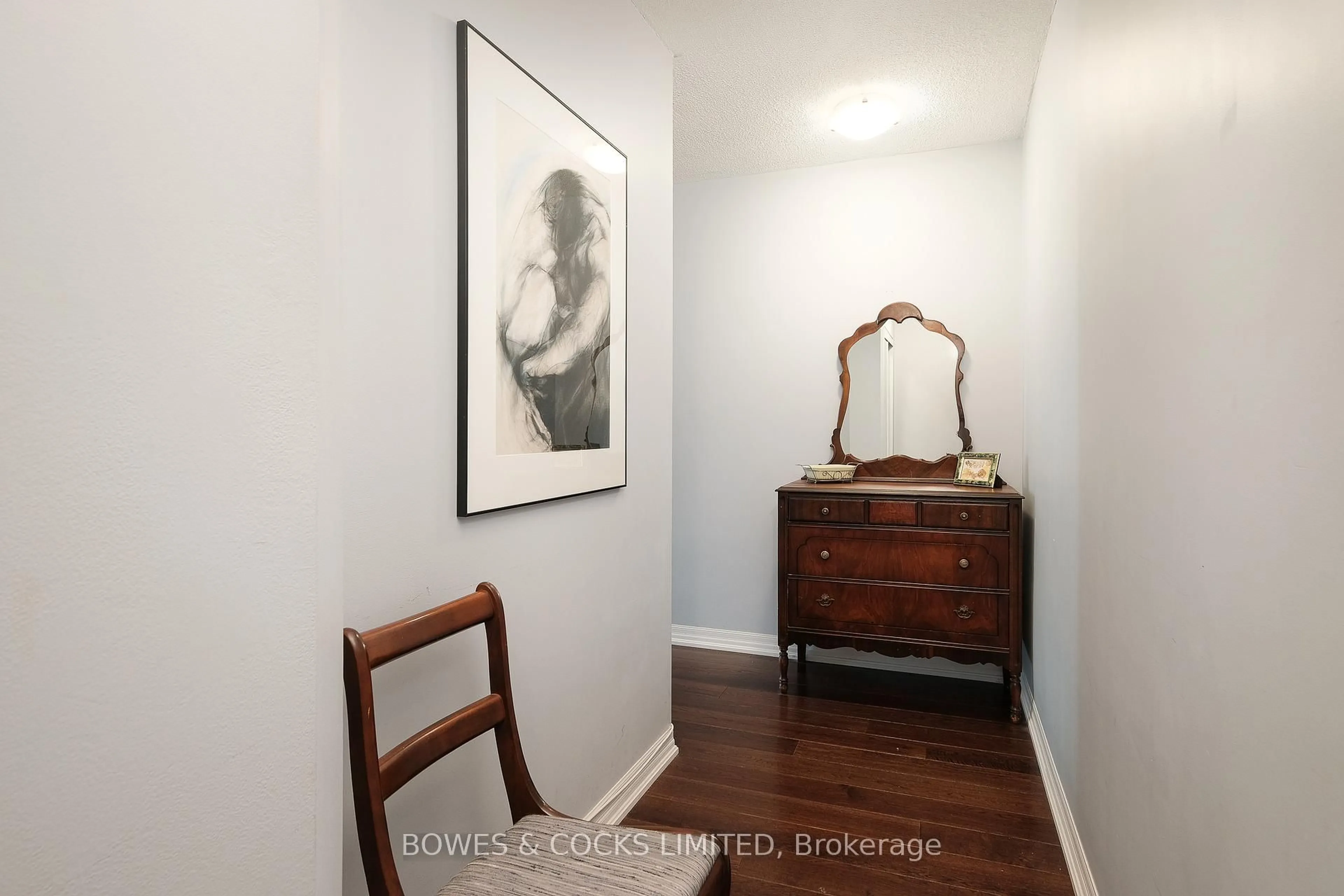 Unknown for 1600 Charles St #411, Whitby Ontario L1N 0G4