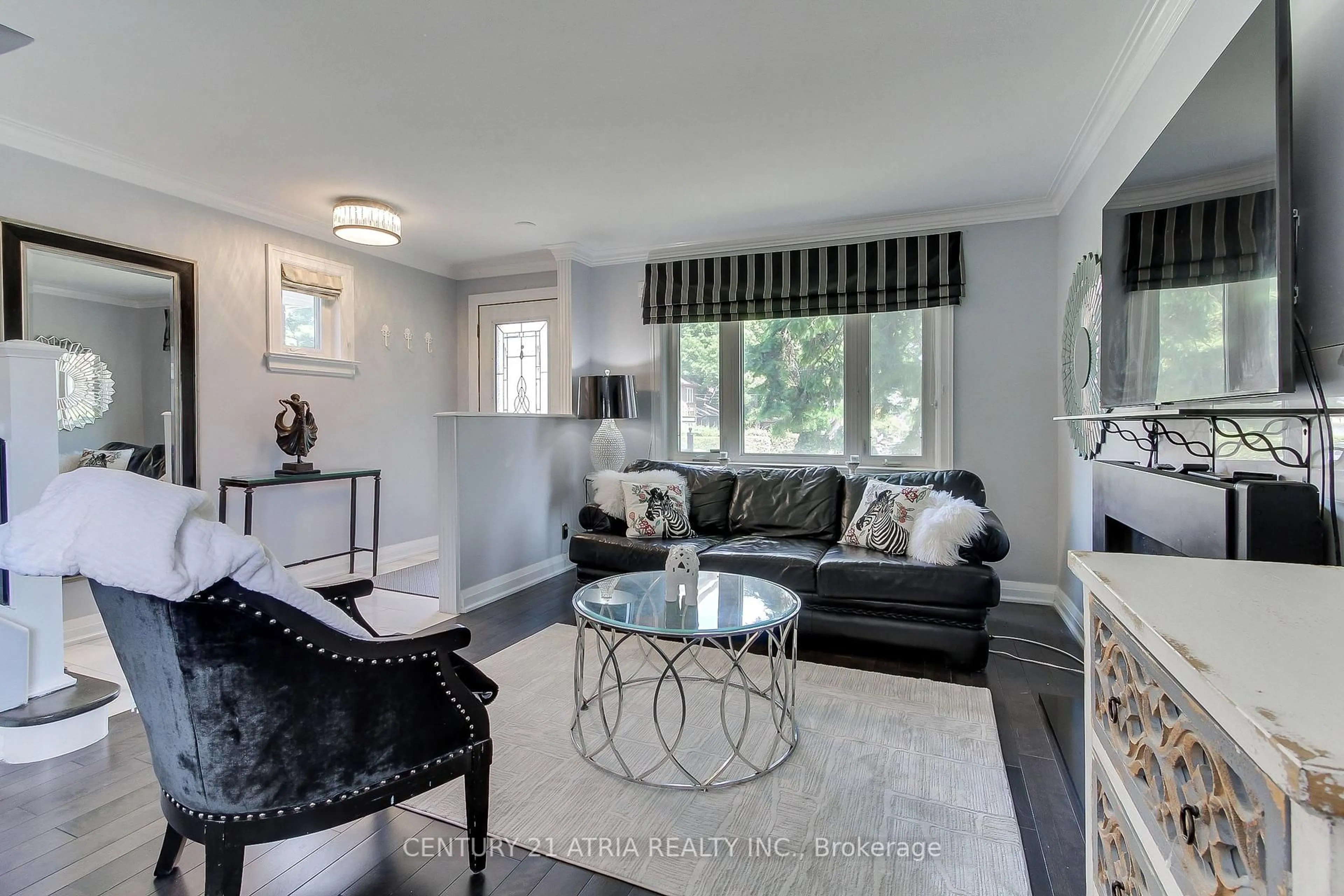 Living room with furniture, unknown for 4 Bryant Ave, Toronto Ontario M4C 5G8
