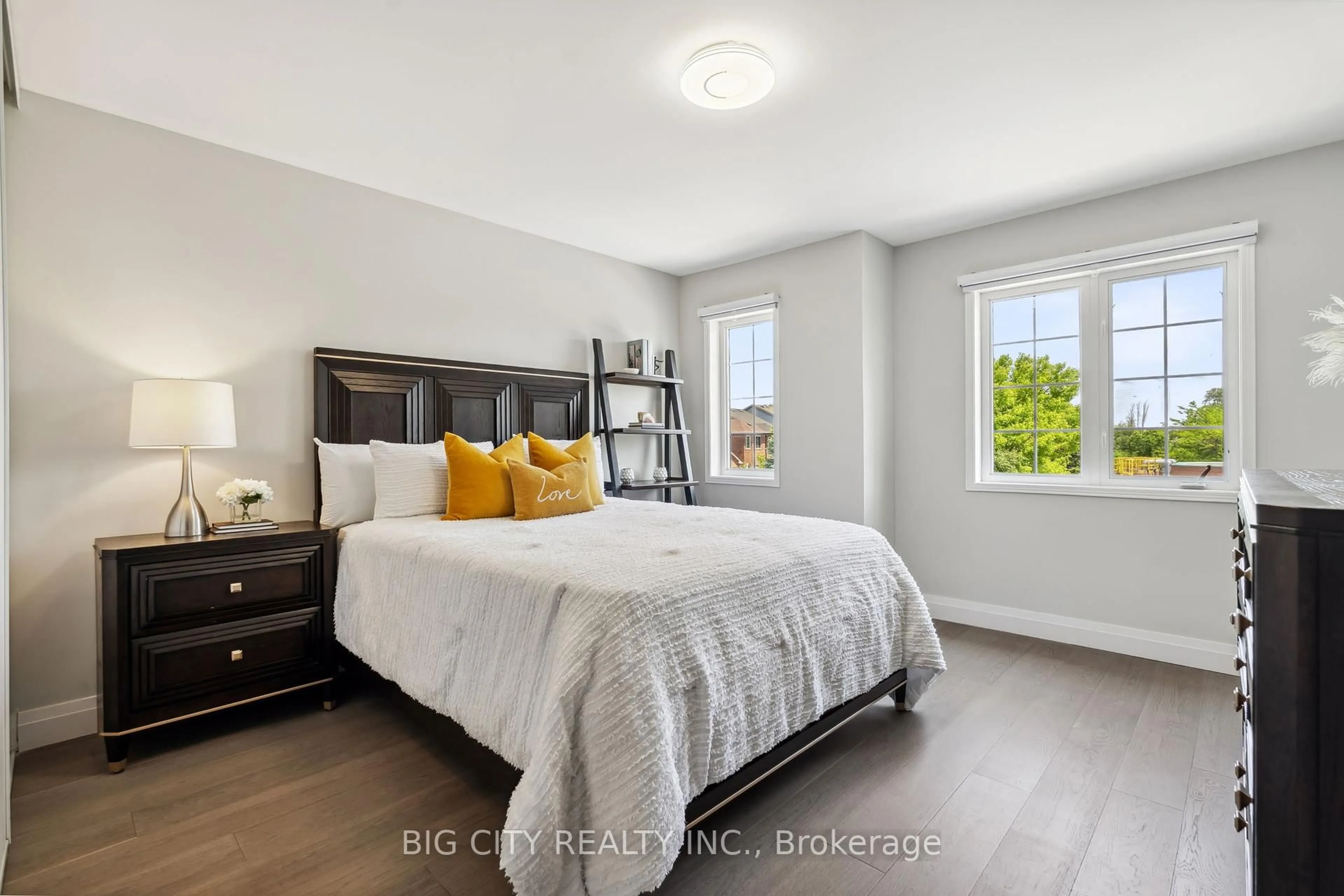 Bedroom with bed, unknown for 70 Greenhalf Dr, Ajax Ontario L1S 7N9