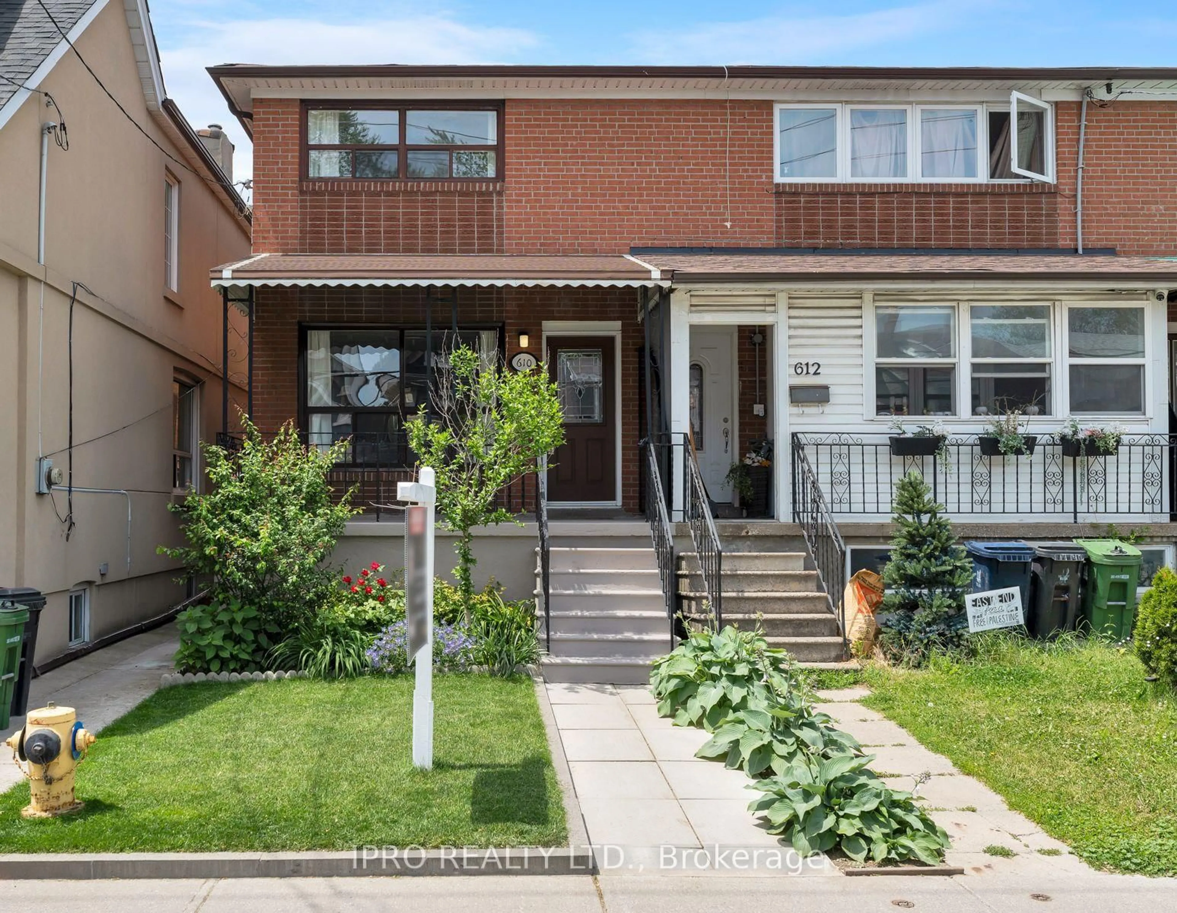 Home with brick exterior material, street for 610 Greenwood Ave, Toronto Ontario M4J 4B2
