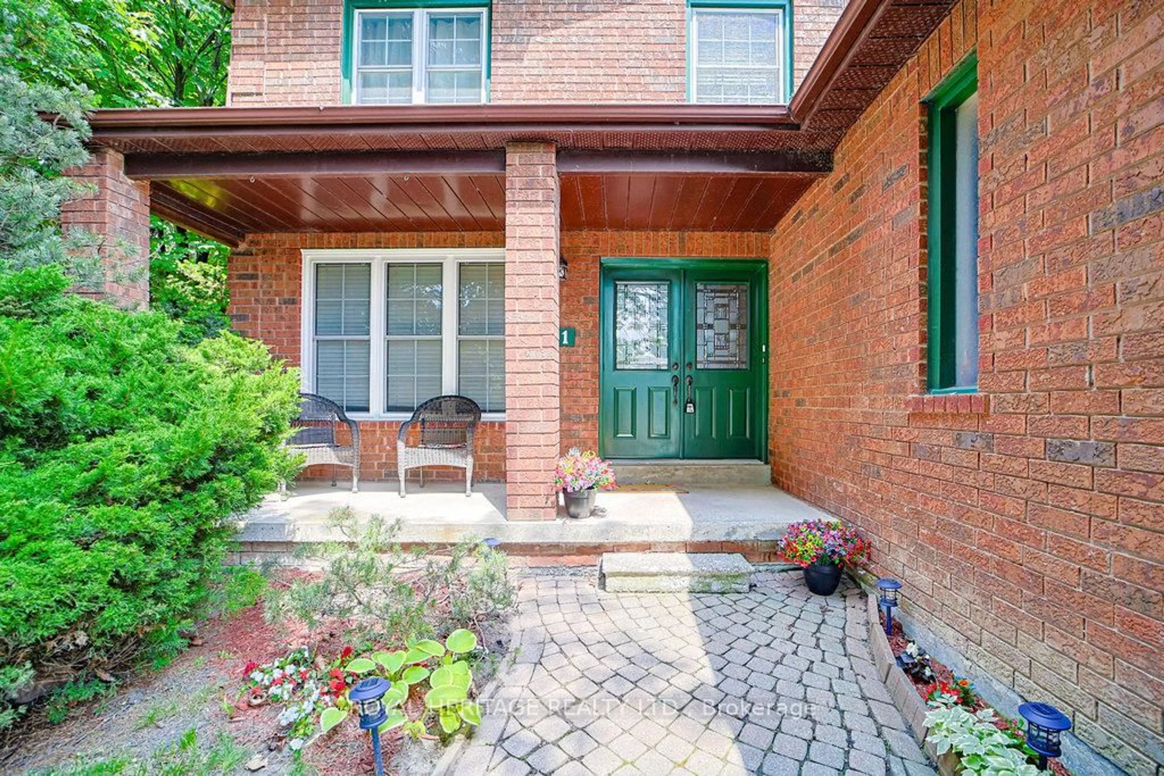 Home with brick exterior material, street for 1 Broughton Crt, Whitby Ontario L1N 6Y8