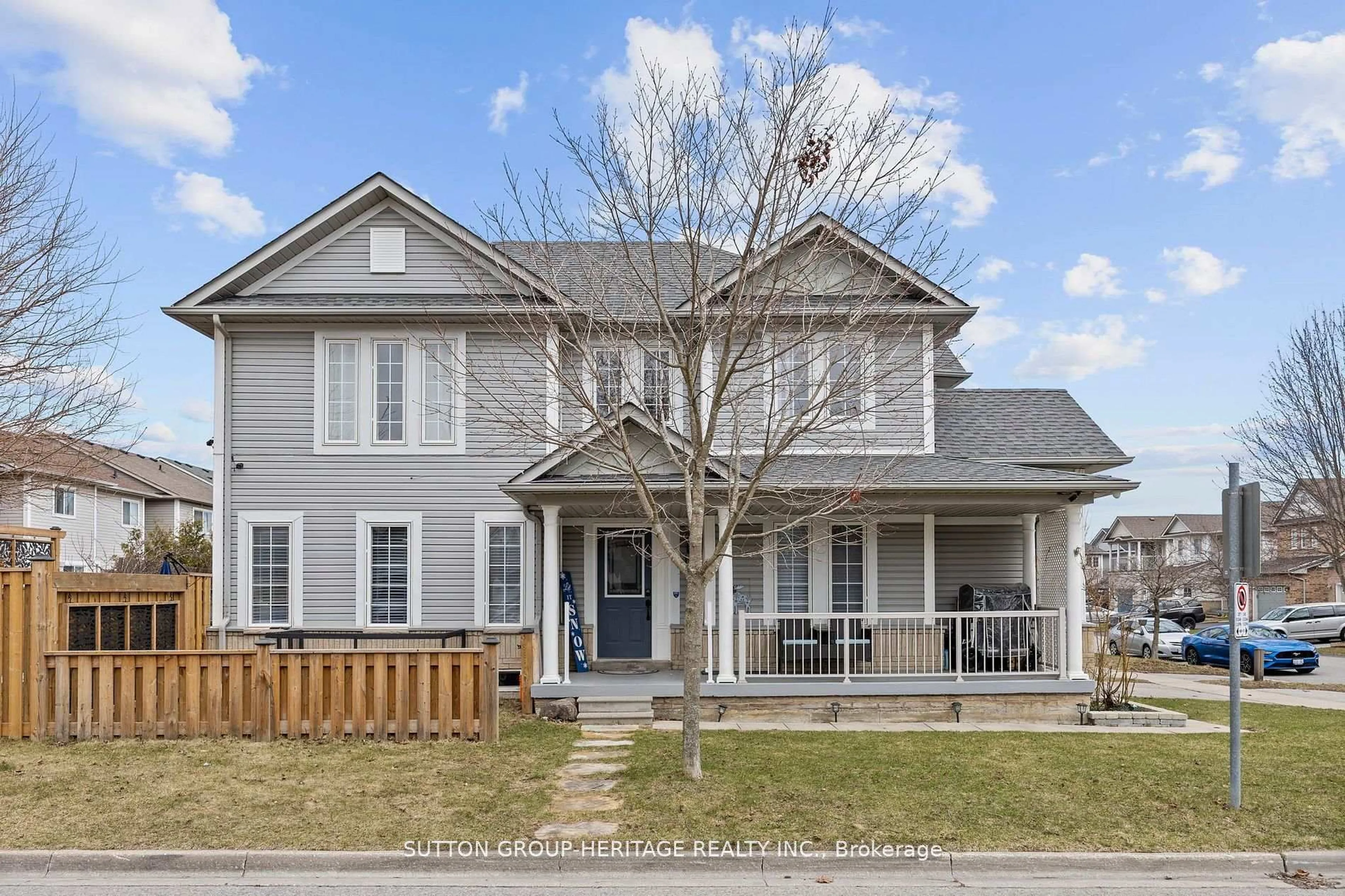 Home with vinyl exterior material, street for 17 Hirons Dr, Ajax Ontario L1S 7N4