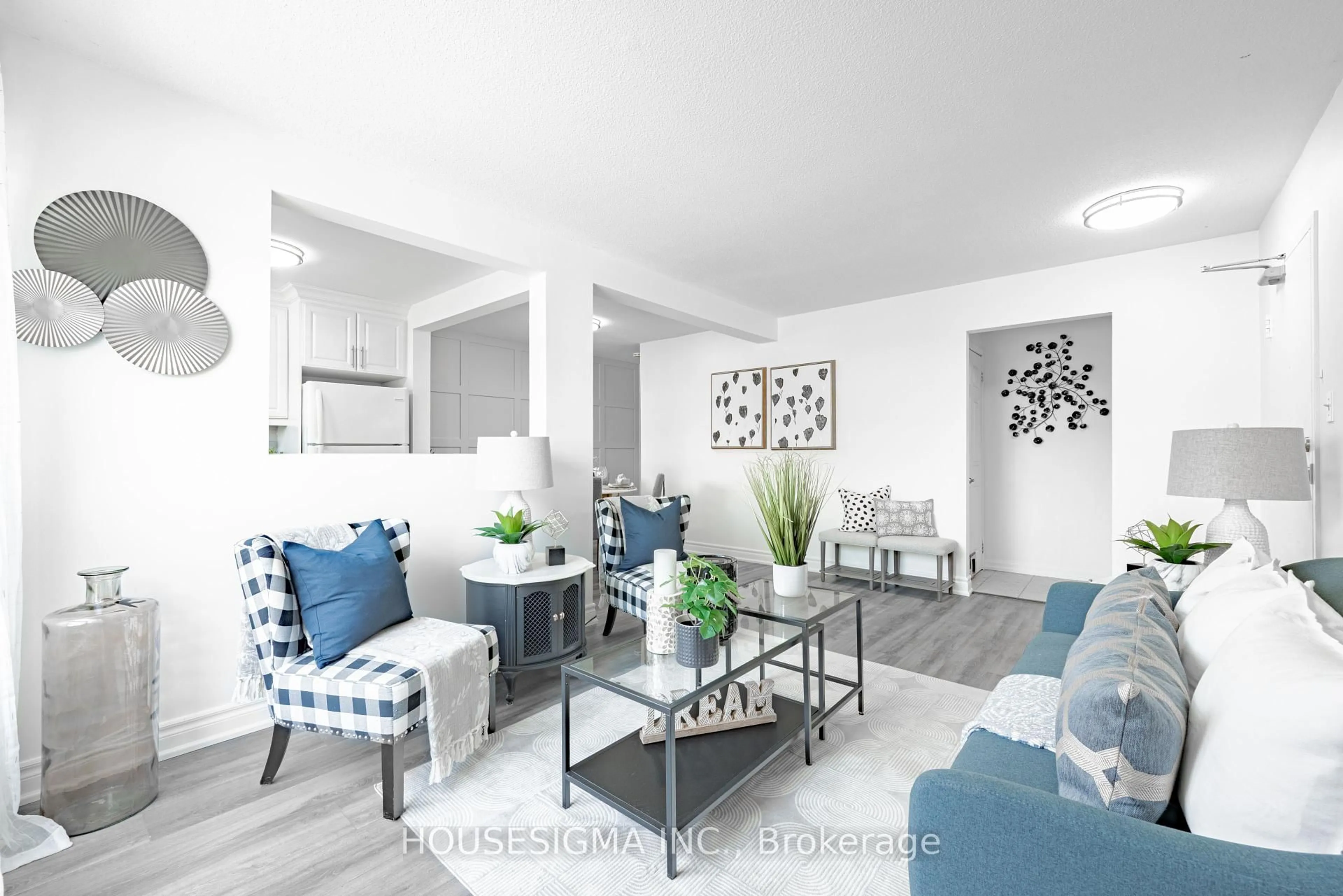 Living room with furniture, unknown for 401 Wentworth St #40, Oshawa Ontario L1J 6J1
