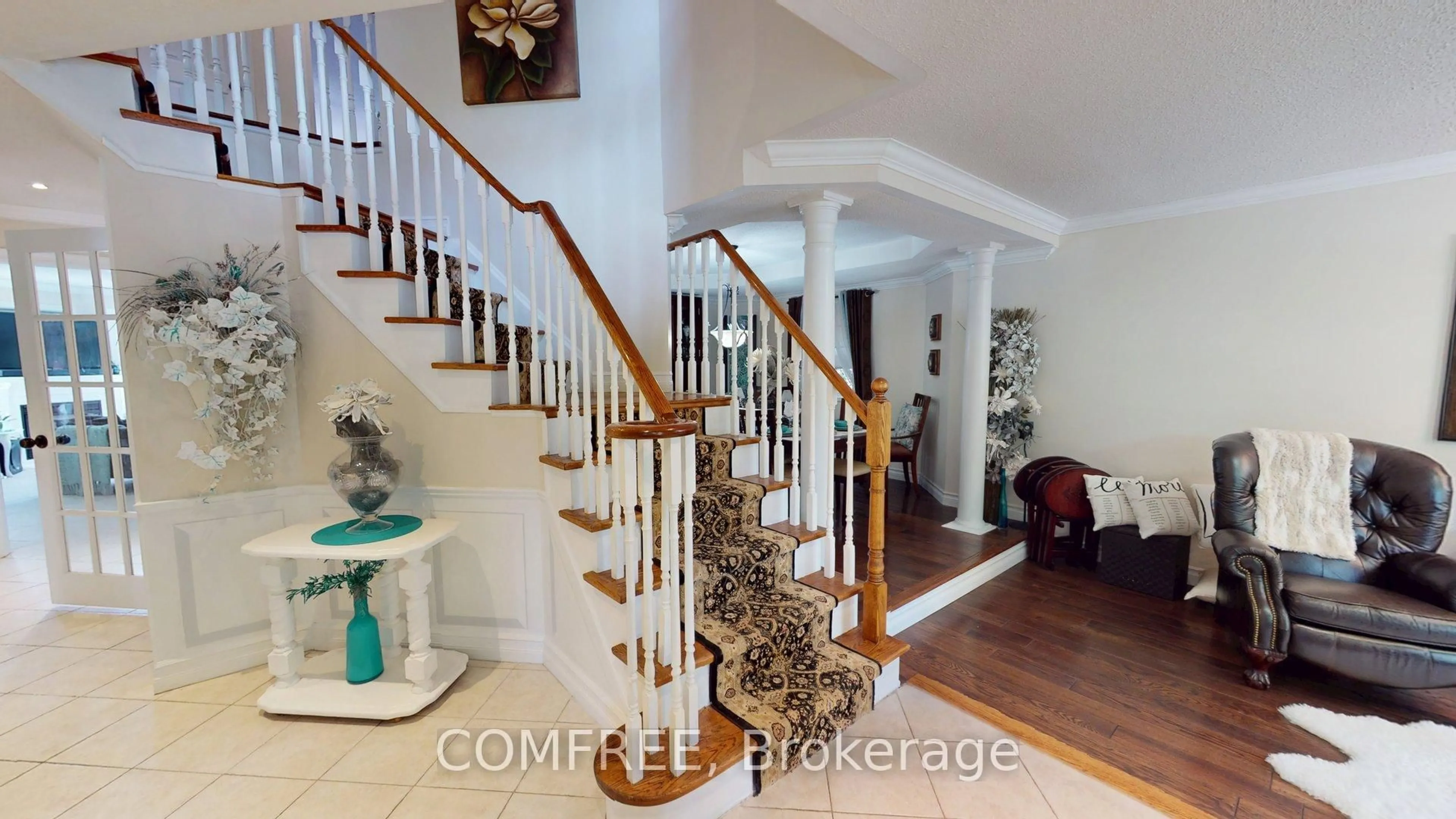Unknown for 21 Mcbeth Pl, Whitby Ontario L1M 1E7
